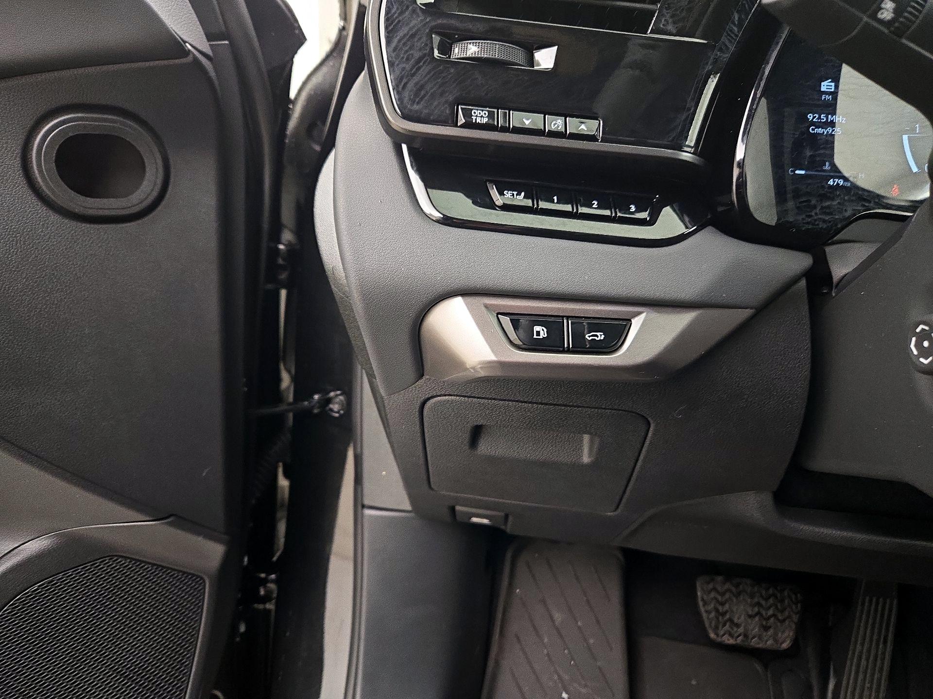 Thumbnail: 2025 Lexus RX - 13