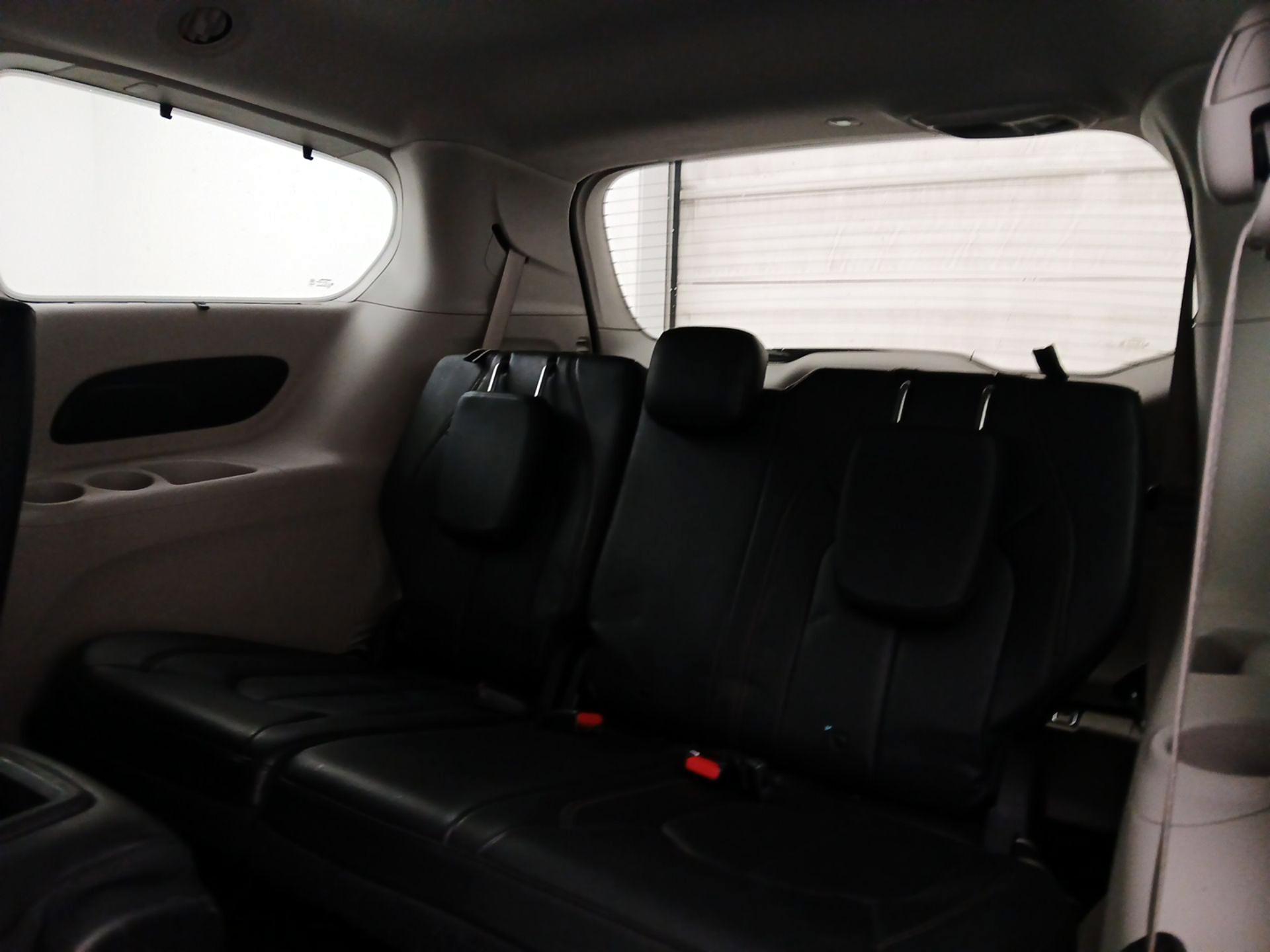 Thumbnail: 2019 Chrysler Pacifica - 20