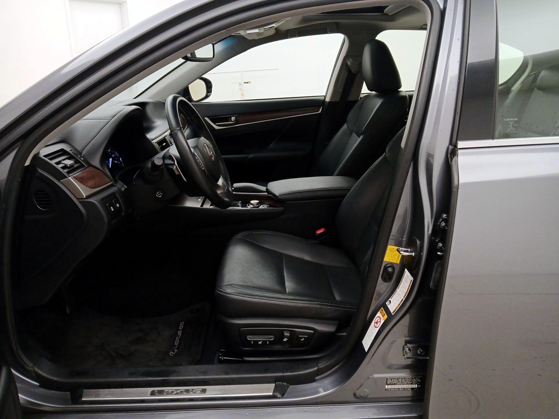 Thumbnail: 2015 Lexus GS - 11