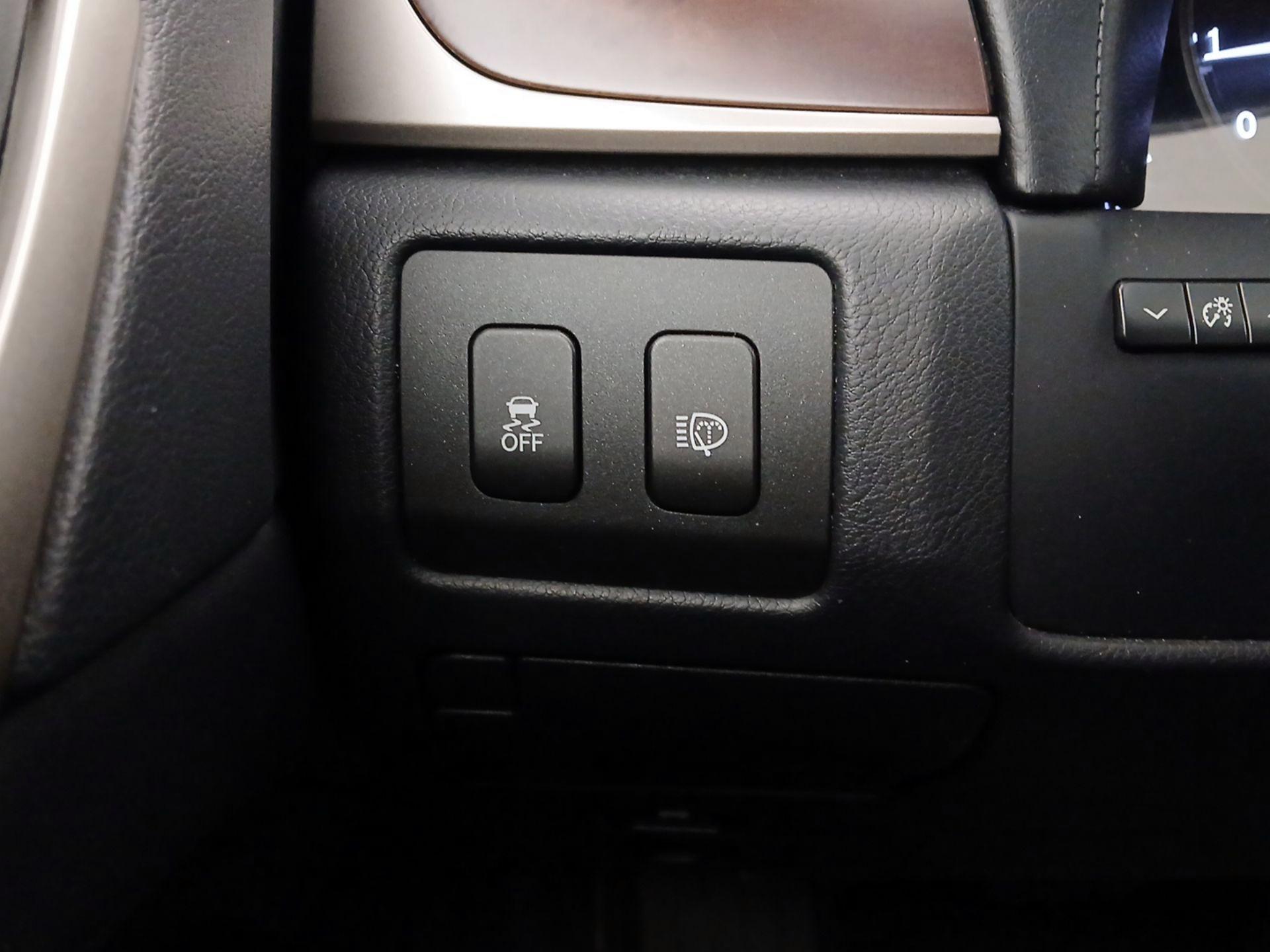 Thumbnail: 2015 Lexus GS - 13