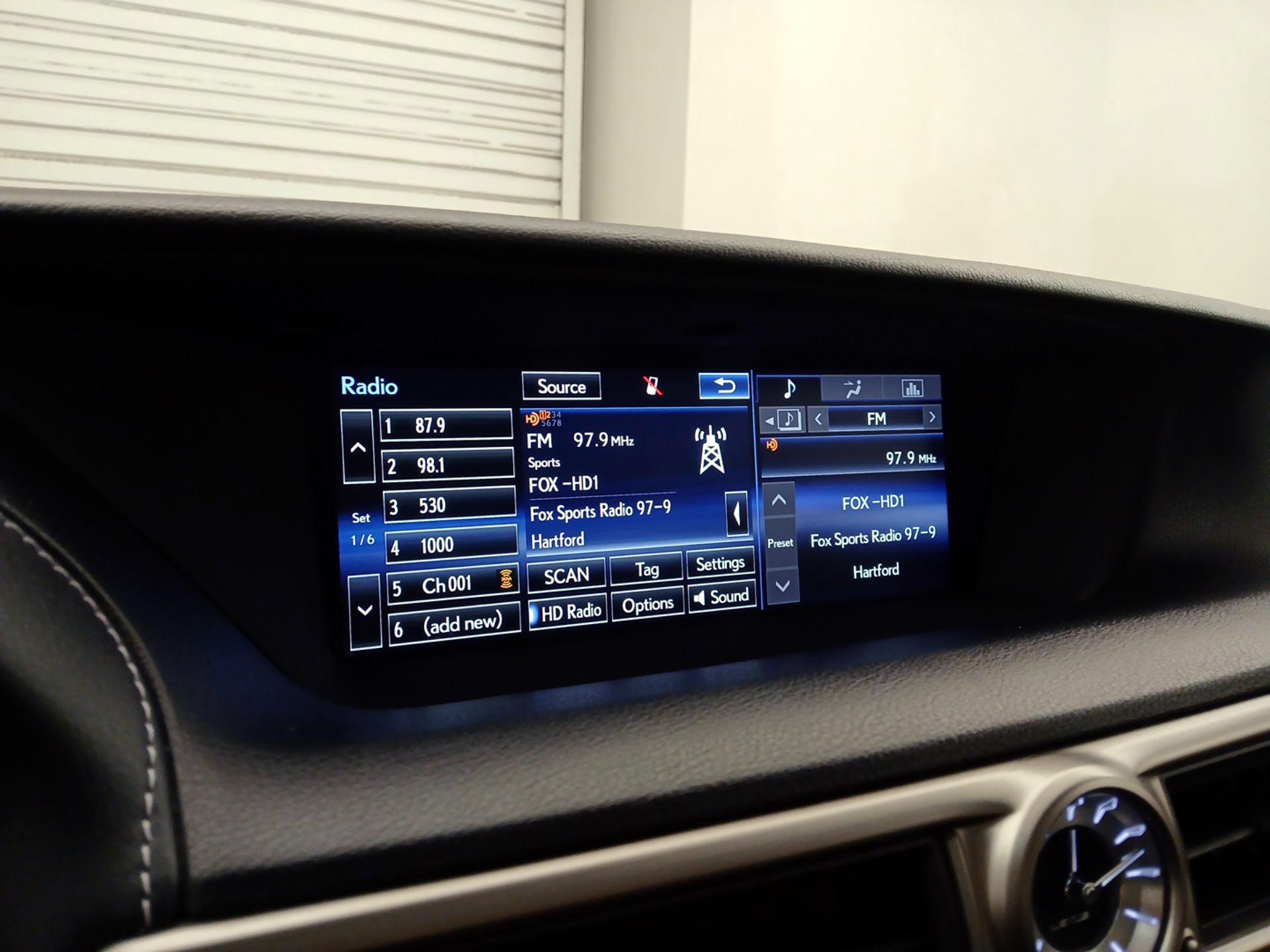 Thumbnail: 2015 Lexus GS - 16