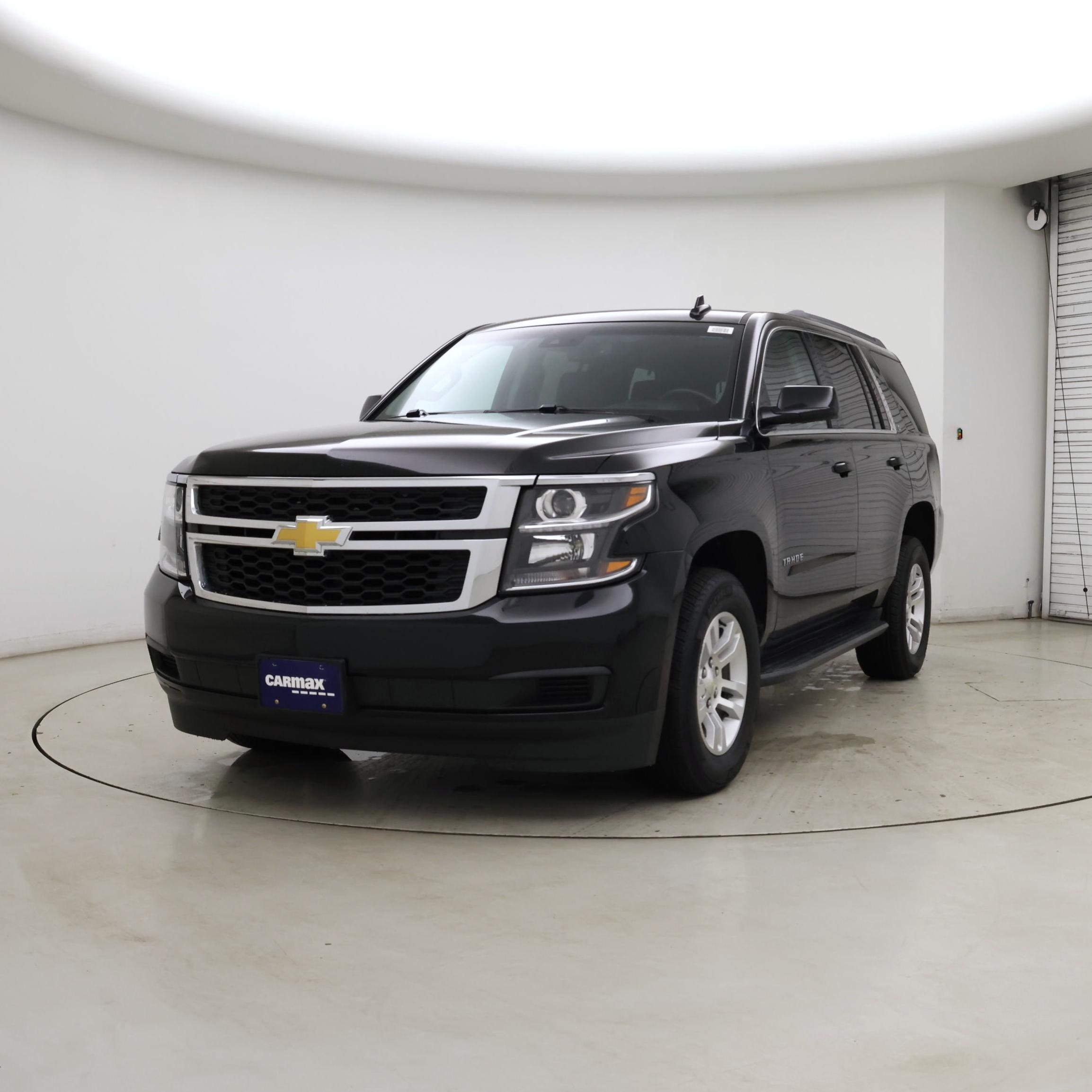 Thumbnail: 2018 Chevrolet Tahoe - 4
