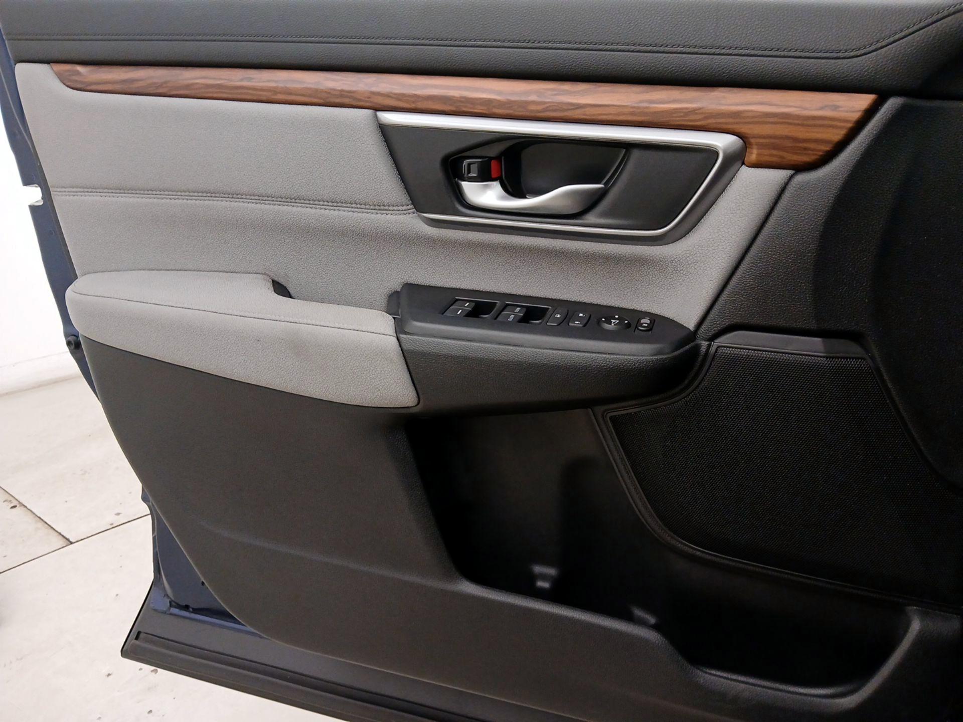 Thumbnail: 2019 Honda CR-V - 12