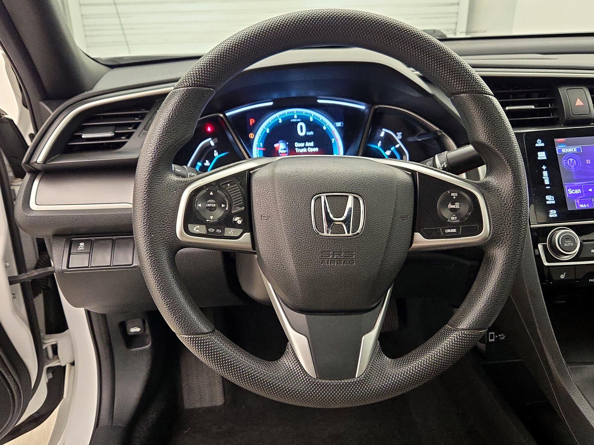 Thumbnail: 2017 Honda Civic - 10