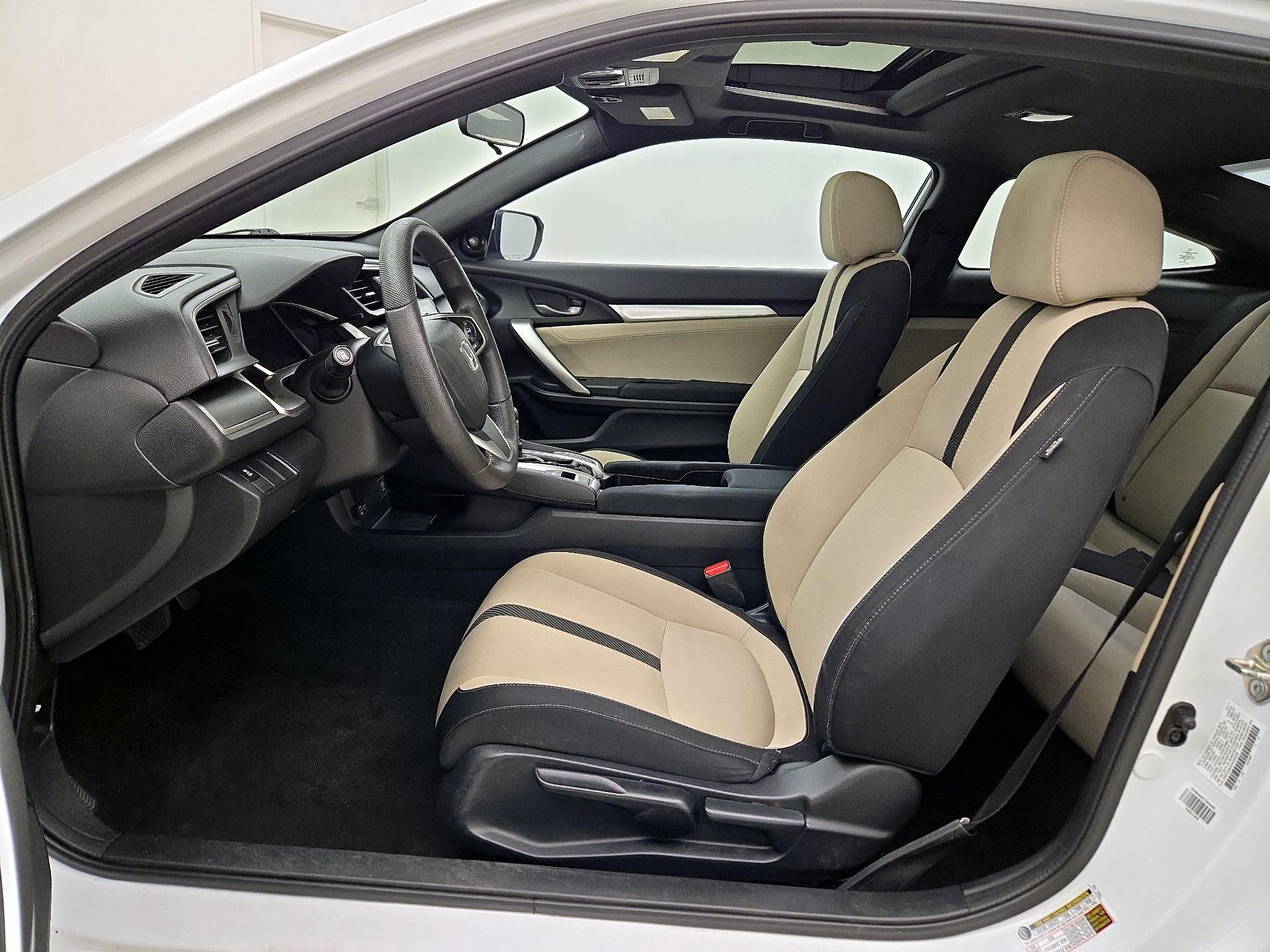 Thumbnail: 2017 Honda Civic - 11