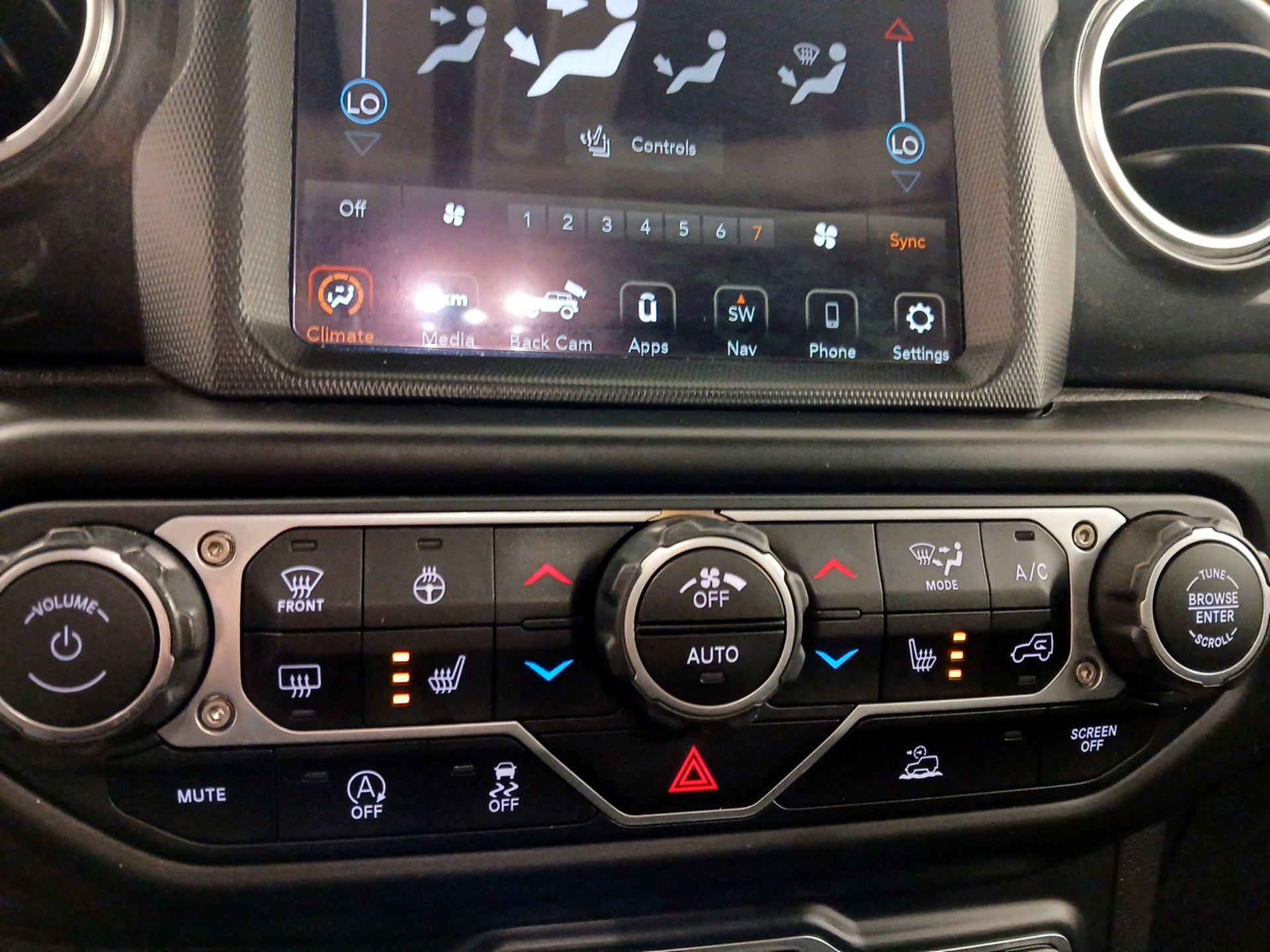 Thumbnail: 2021 Jeep Wrangler - 17