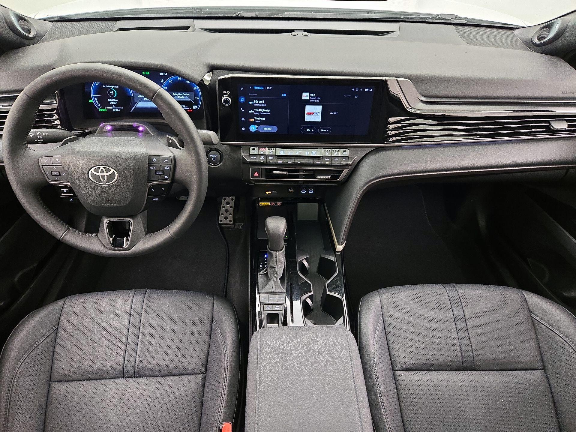 Thumbnail: 2025 Toyota Camry - 9