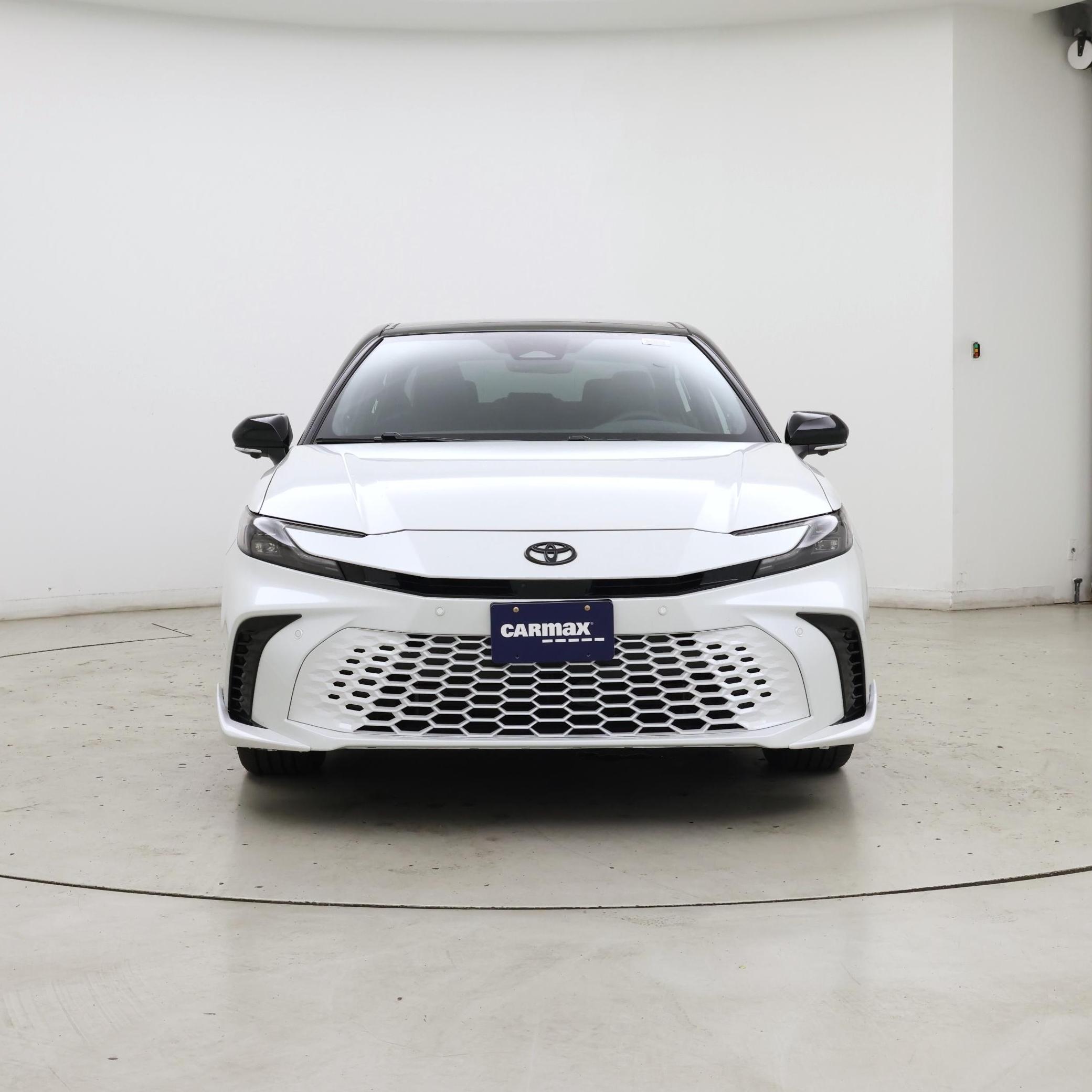 Thumbnail: 2025 Toyota Camry - 5