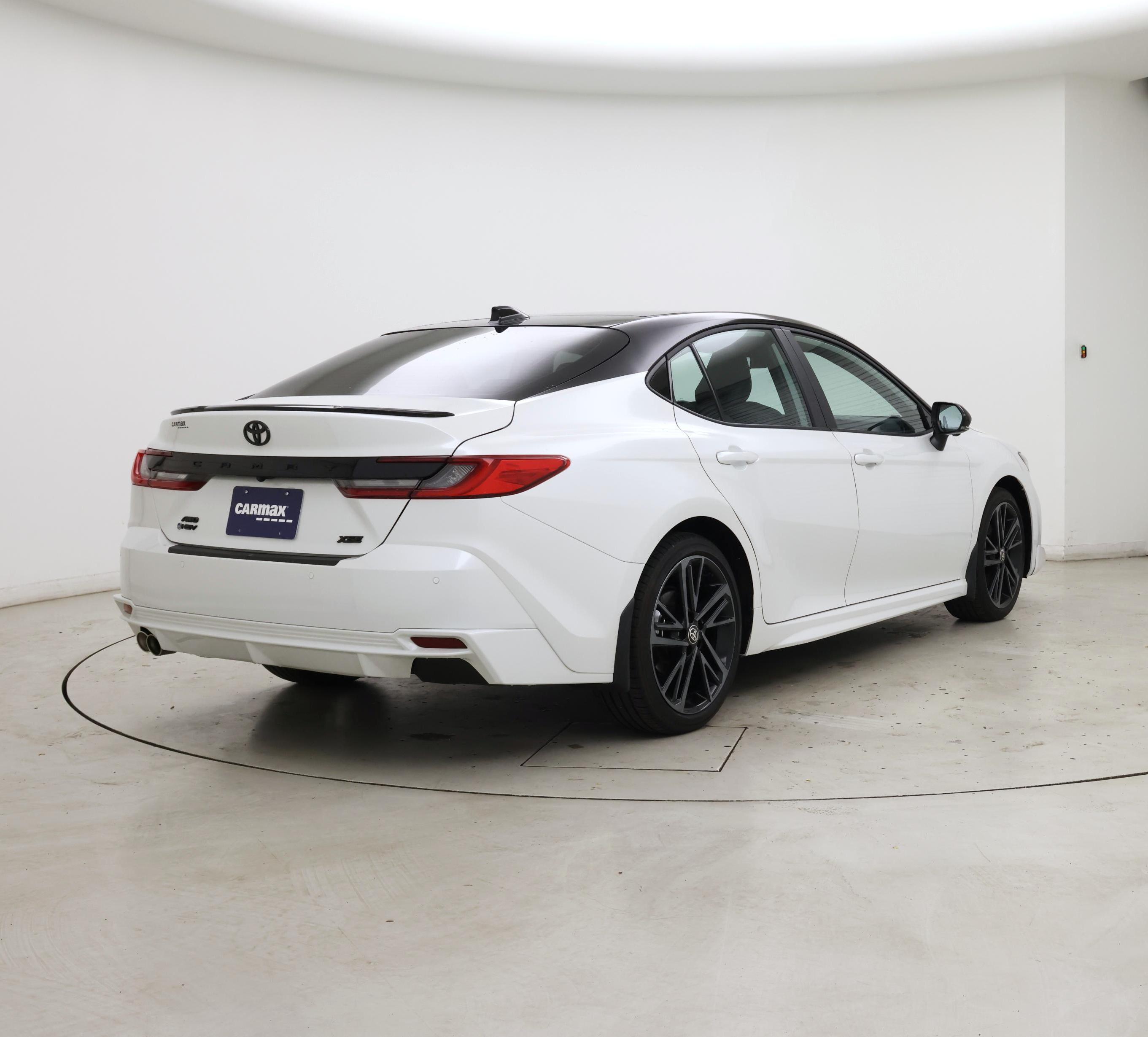 Thumbnail: 2025 Toyota Camry - 8