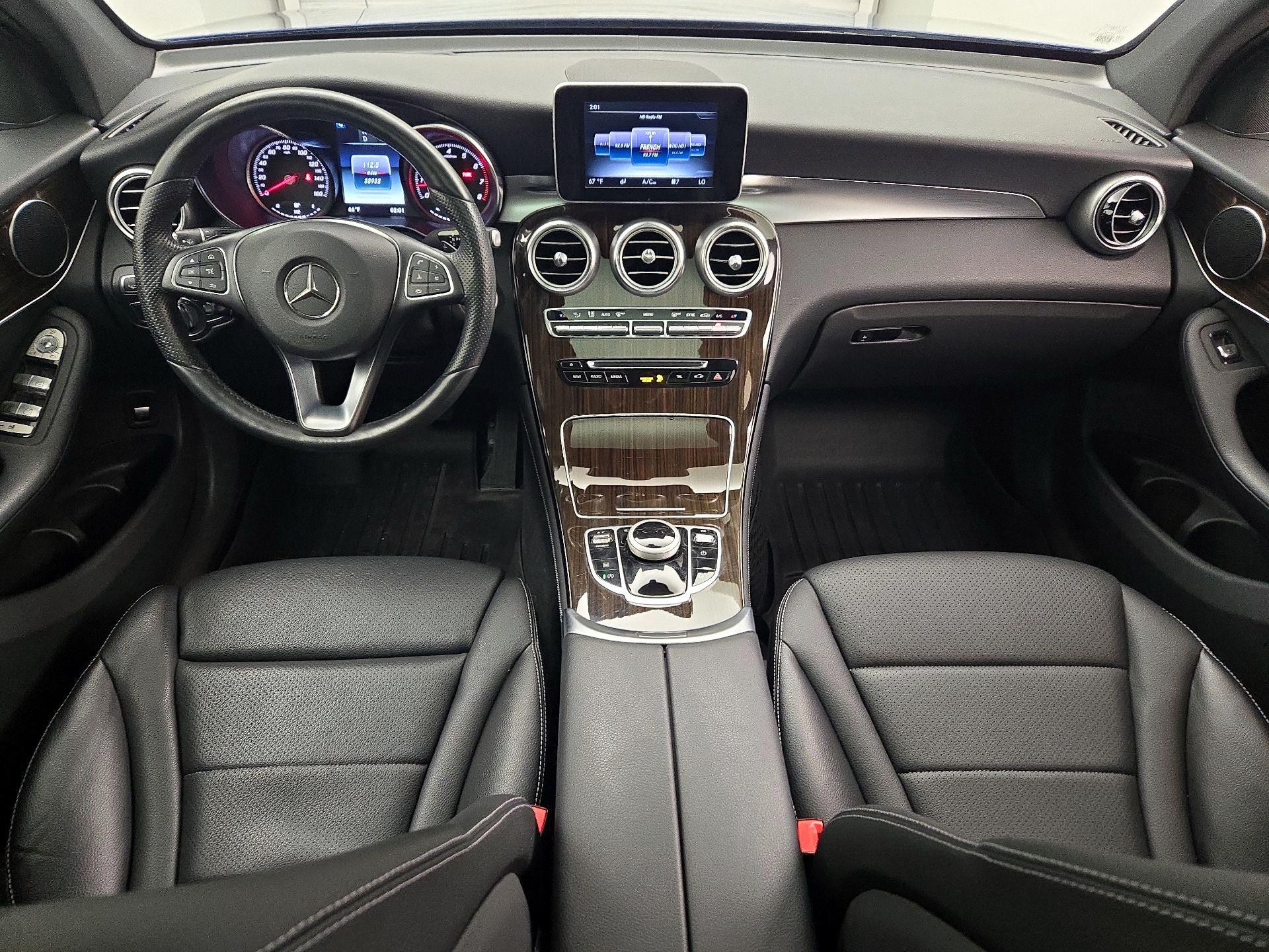 Thumbnail: 2017 Mercedes-Benz GLC - 9