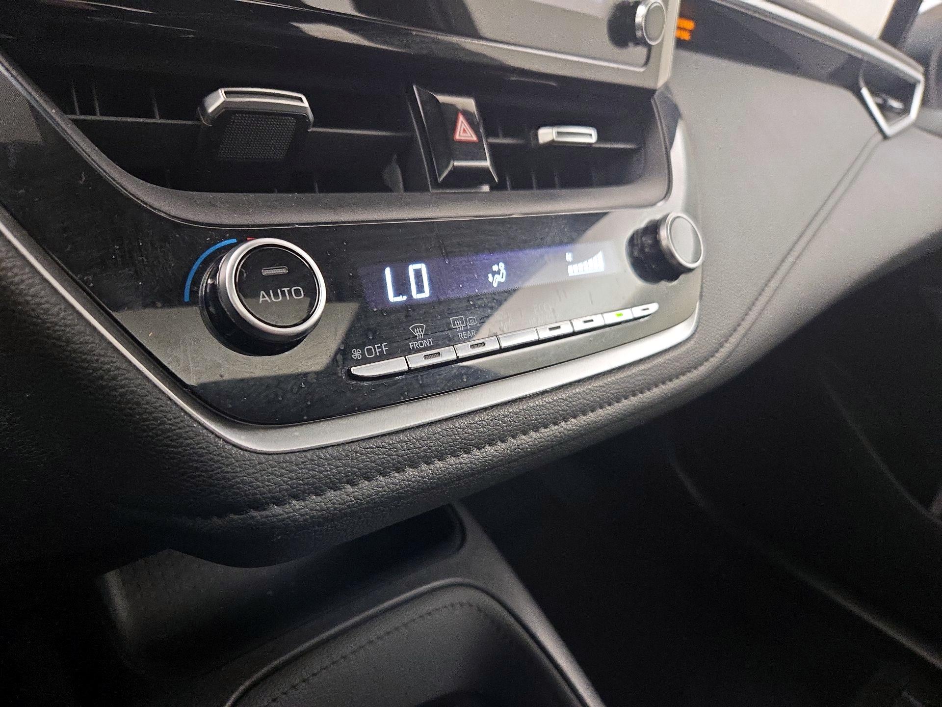 Thumbnail: 2020 Toyota Corolla - 16