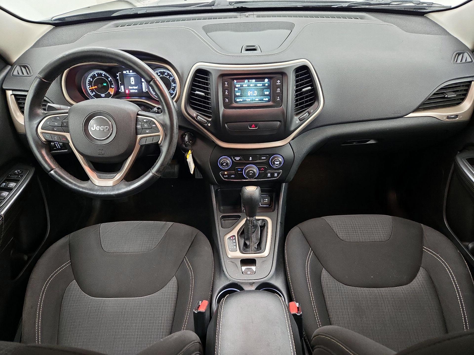 Thumbnail: 2015 Jeep Cherokee - 9