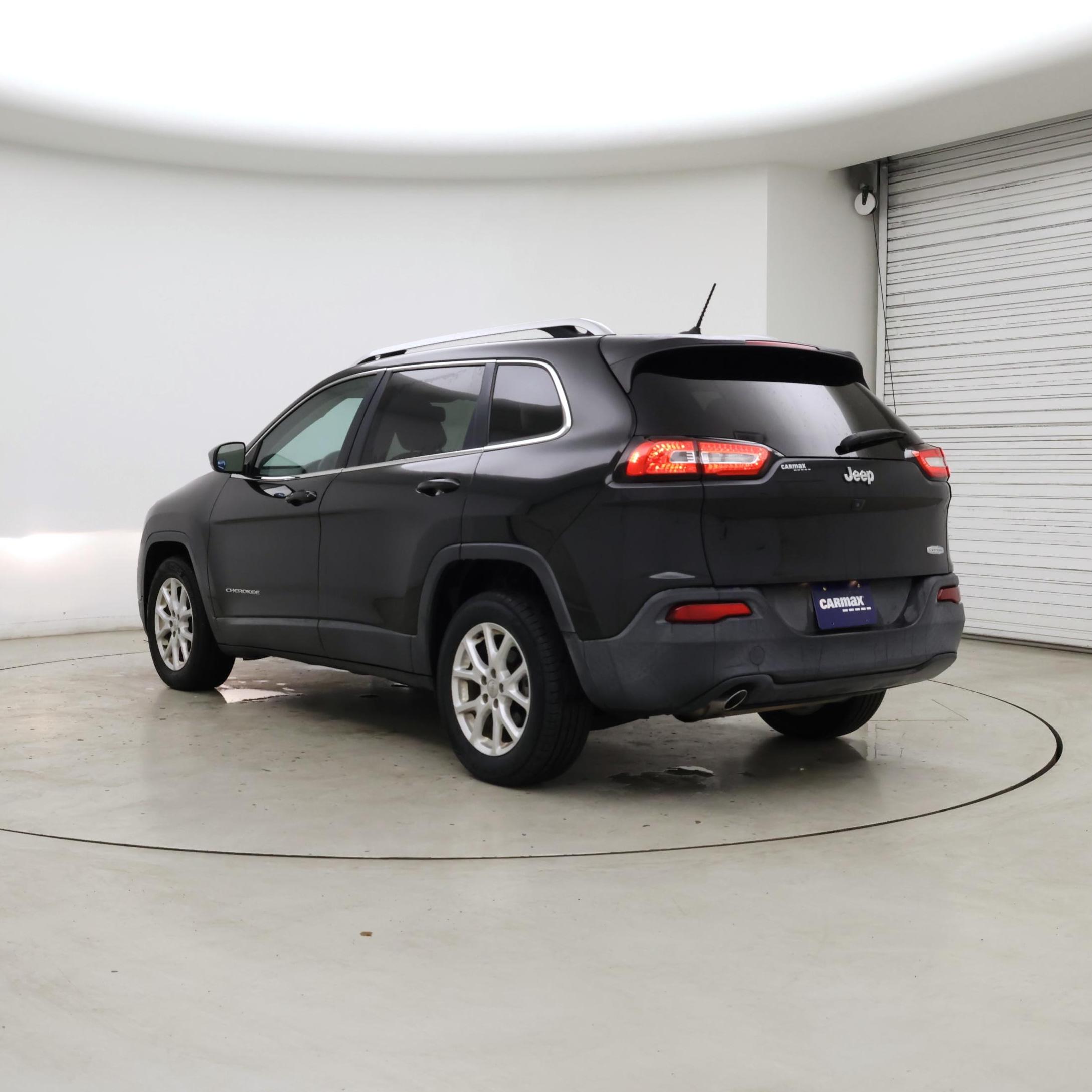 Thumbnail: 2015 Jeep Cherokee - 2