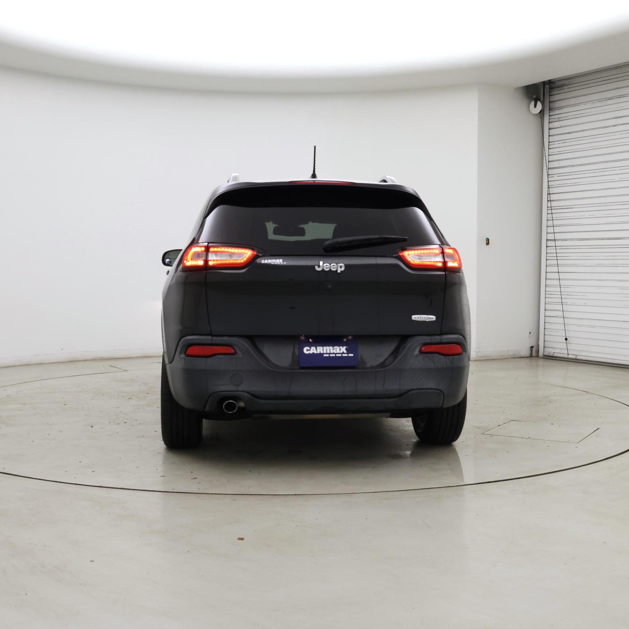 Thumbnail: 2015 Jeep Cherokee - 6