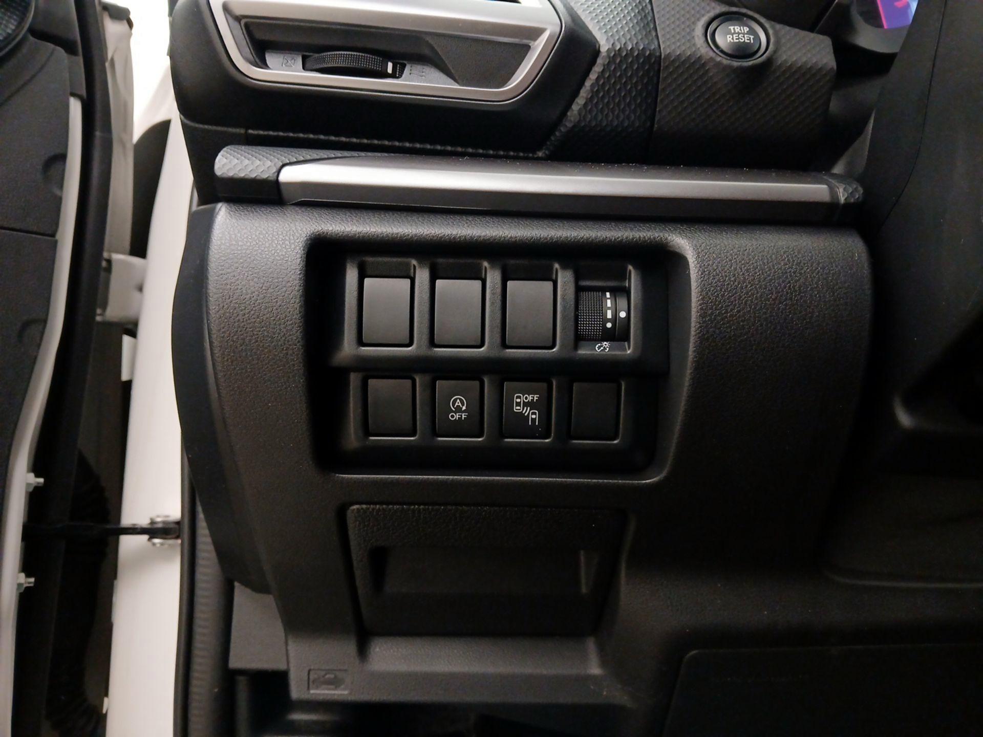 Thumbnail: 2020 Subaru Forester - 13