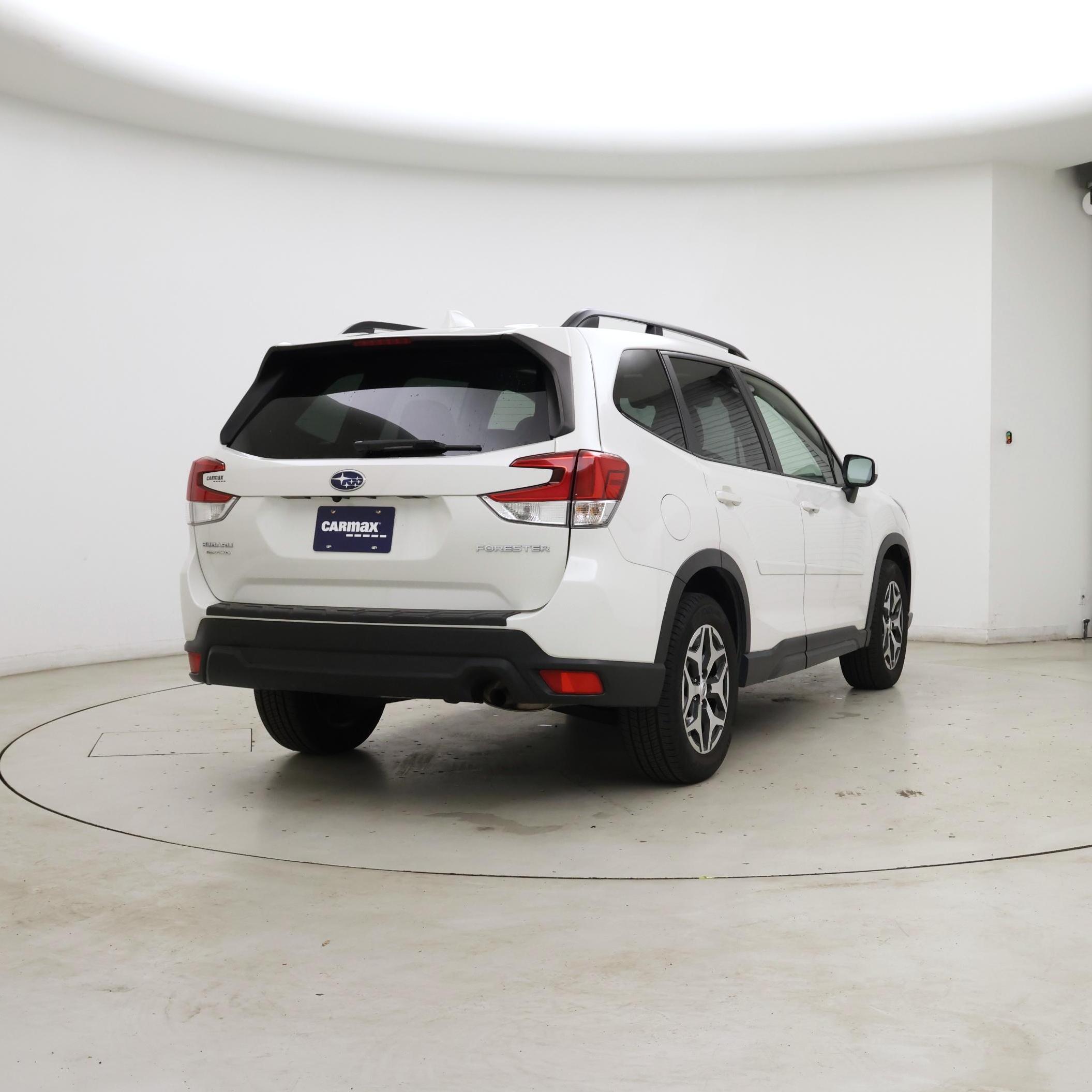 Thumbnail: 2020 Subaru Forester - 8