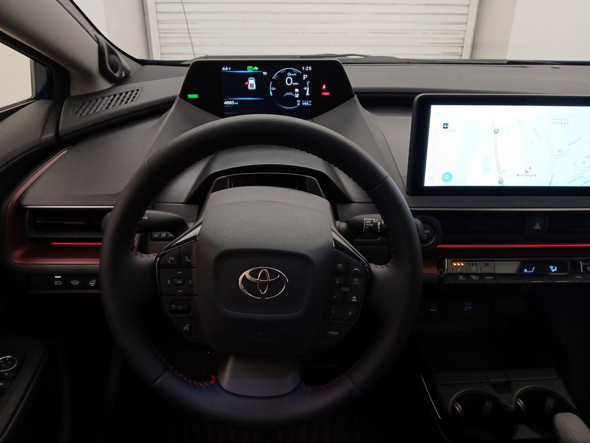 Thumbnail: 2025 Toyota Prius - 10