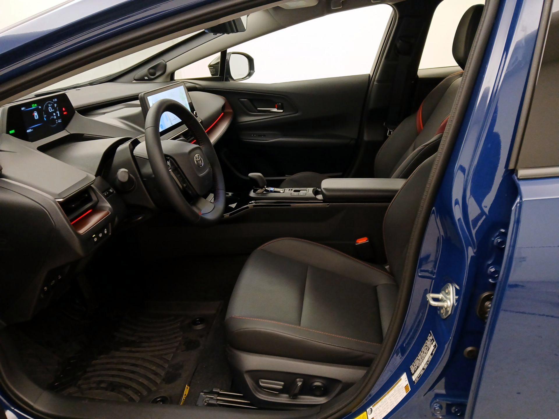 Thumbnail: 2025 Toyota Prius - 11