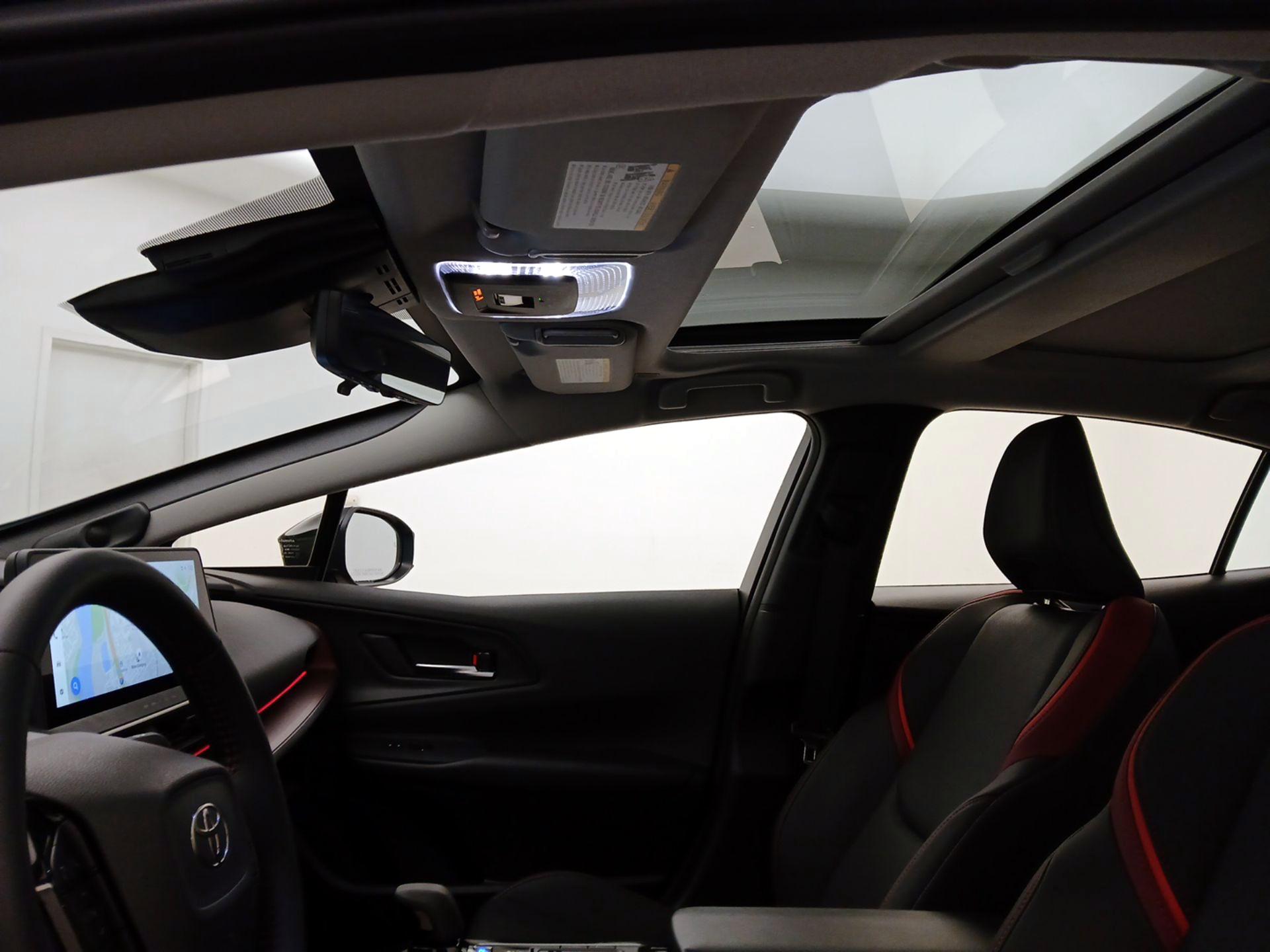 Thumbnail: 2025 Toyota Prius - 20