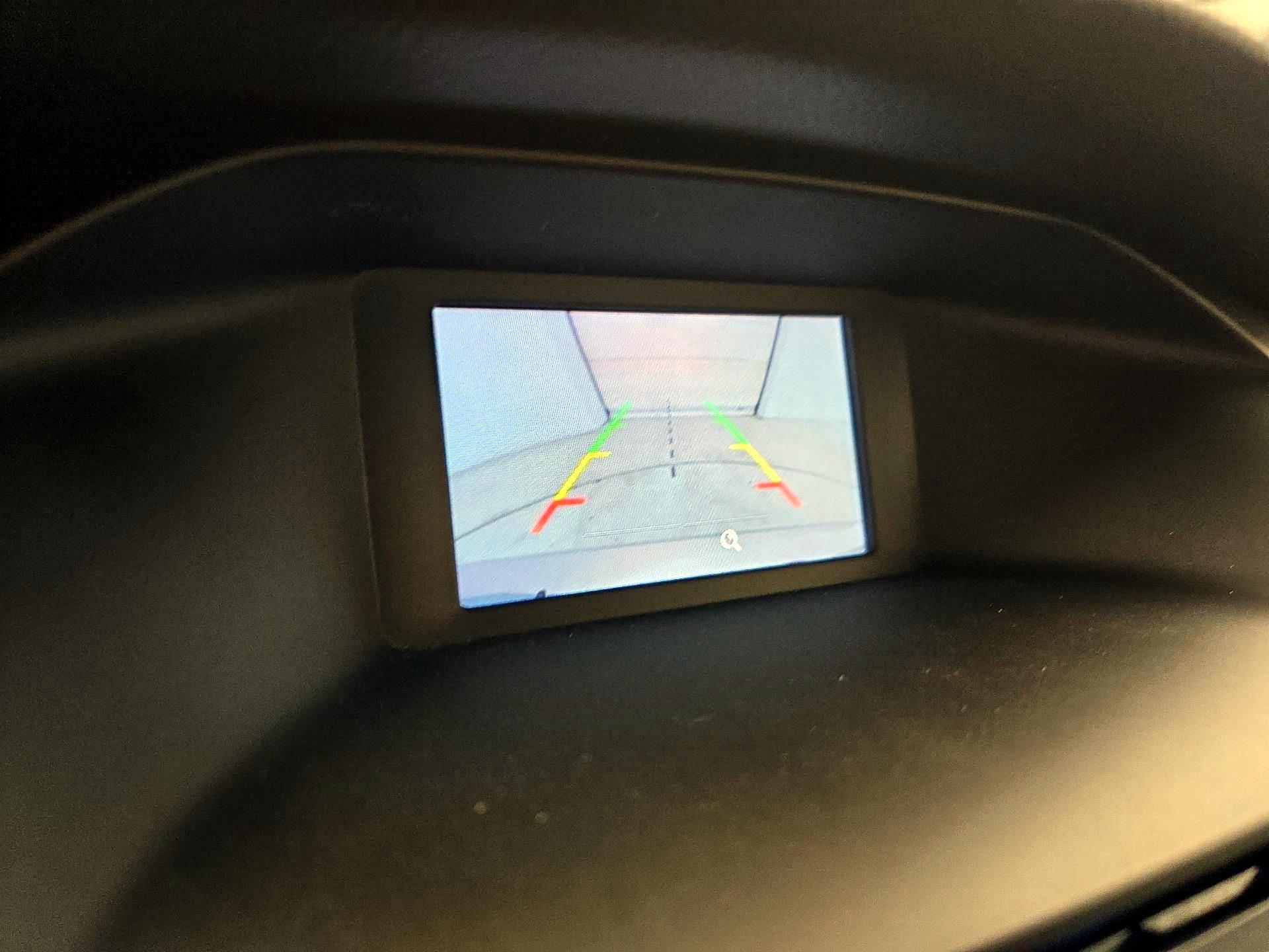 Thumbnail: 2015 Ford Focus - 14