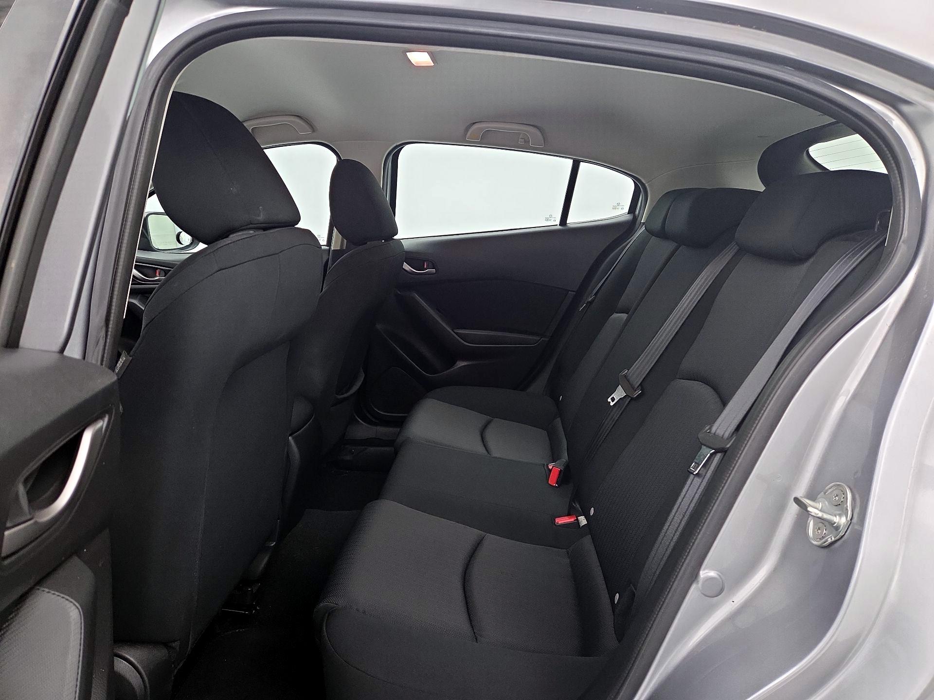 Thumbnail: 2015 Mazda Mazda3 - 18