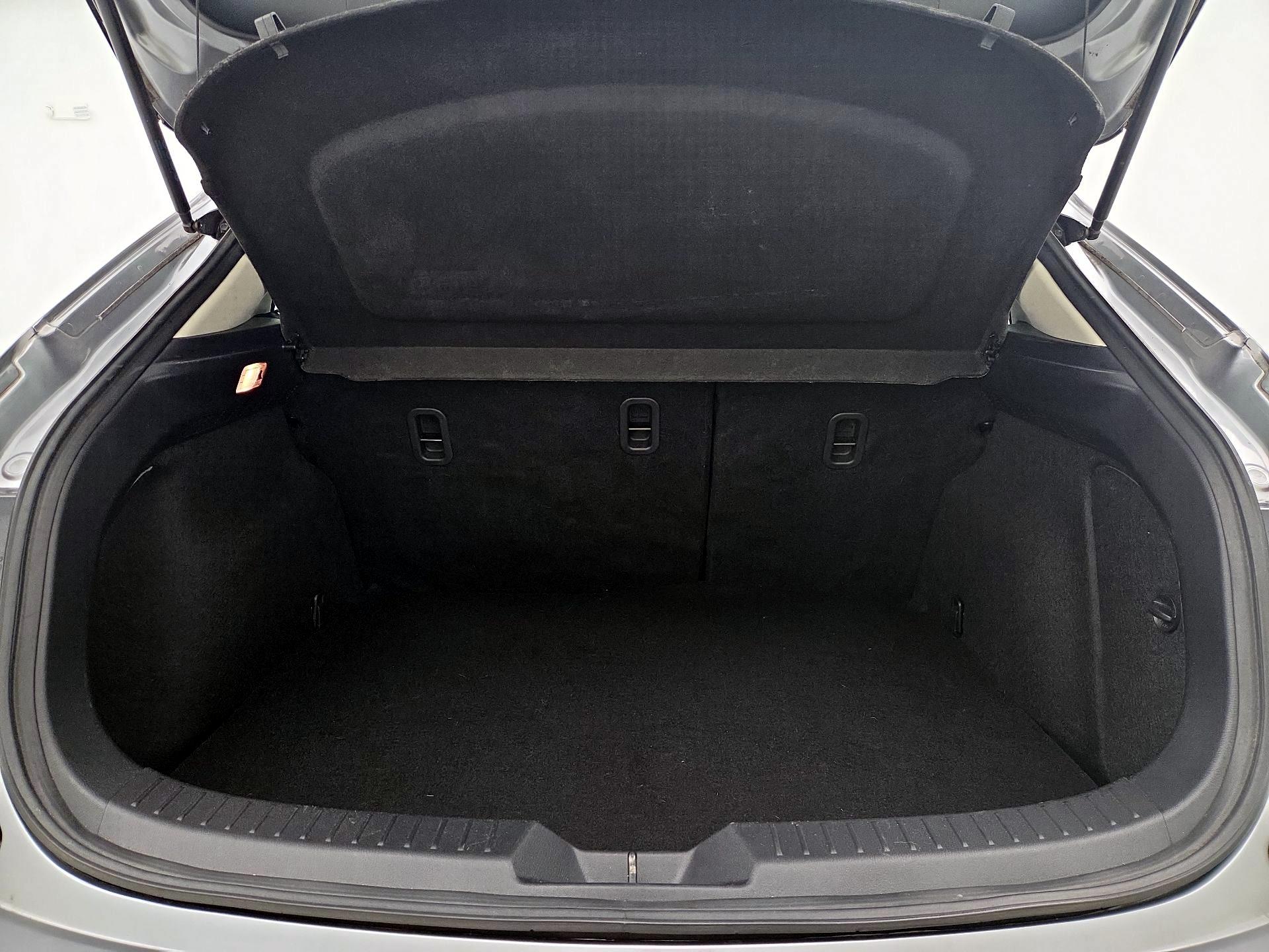 Thumbnail: 2015 Mazda Mazda3 - 19