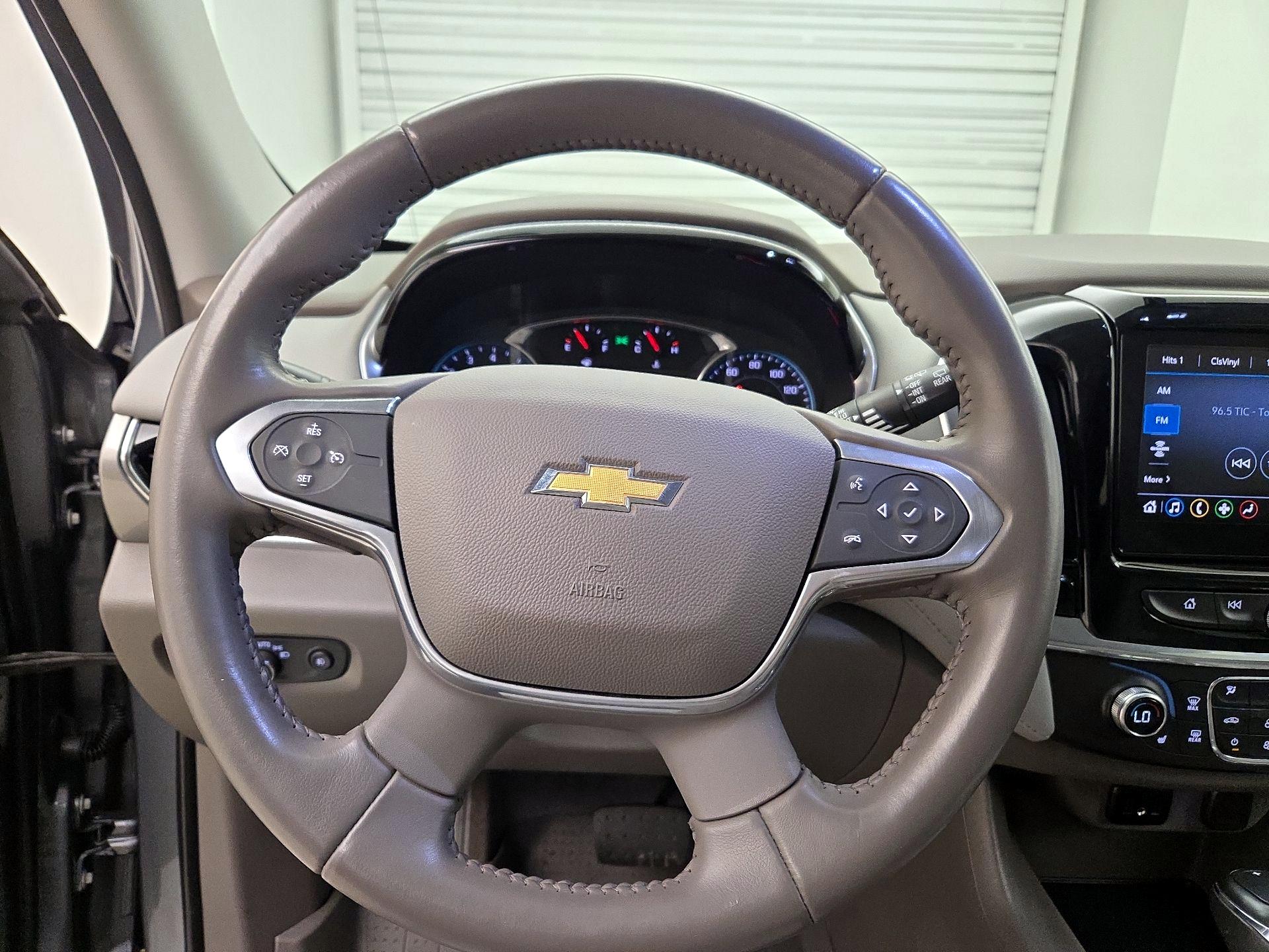 Thumbnail: 2020 Chevrolet Traverse - 10