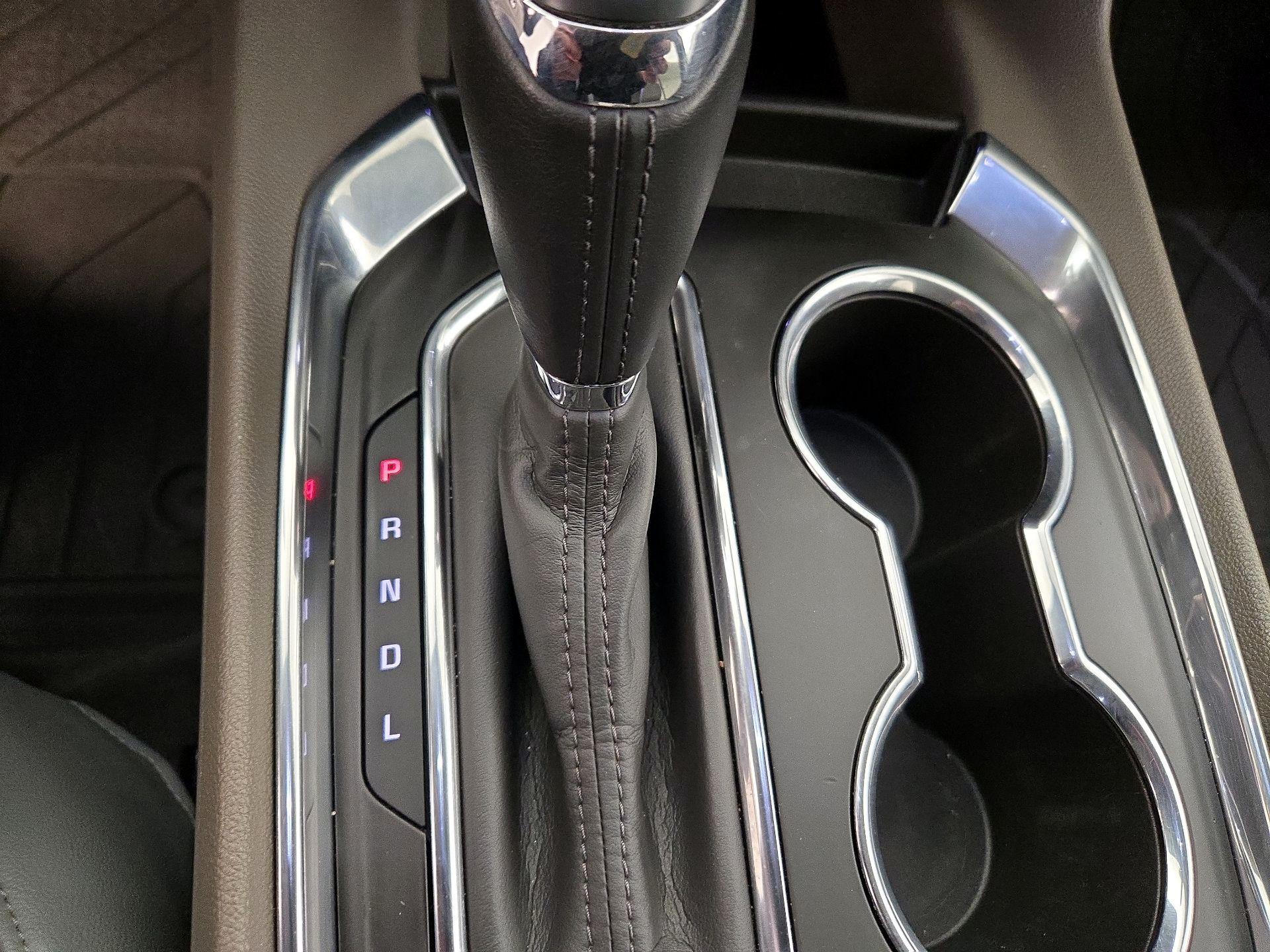 Thumbnail: 2020 Chevrolet Traverse - 17