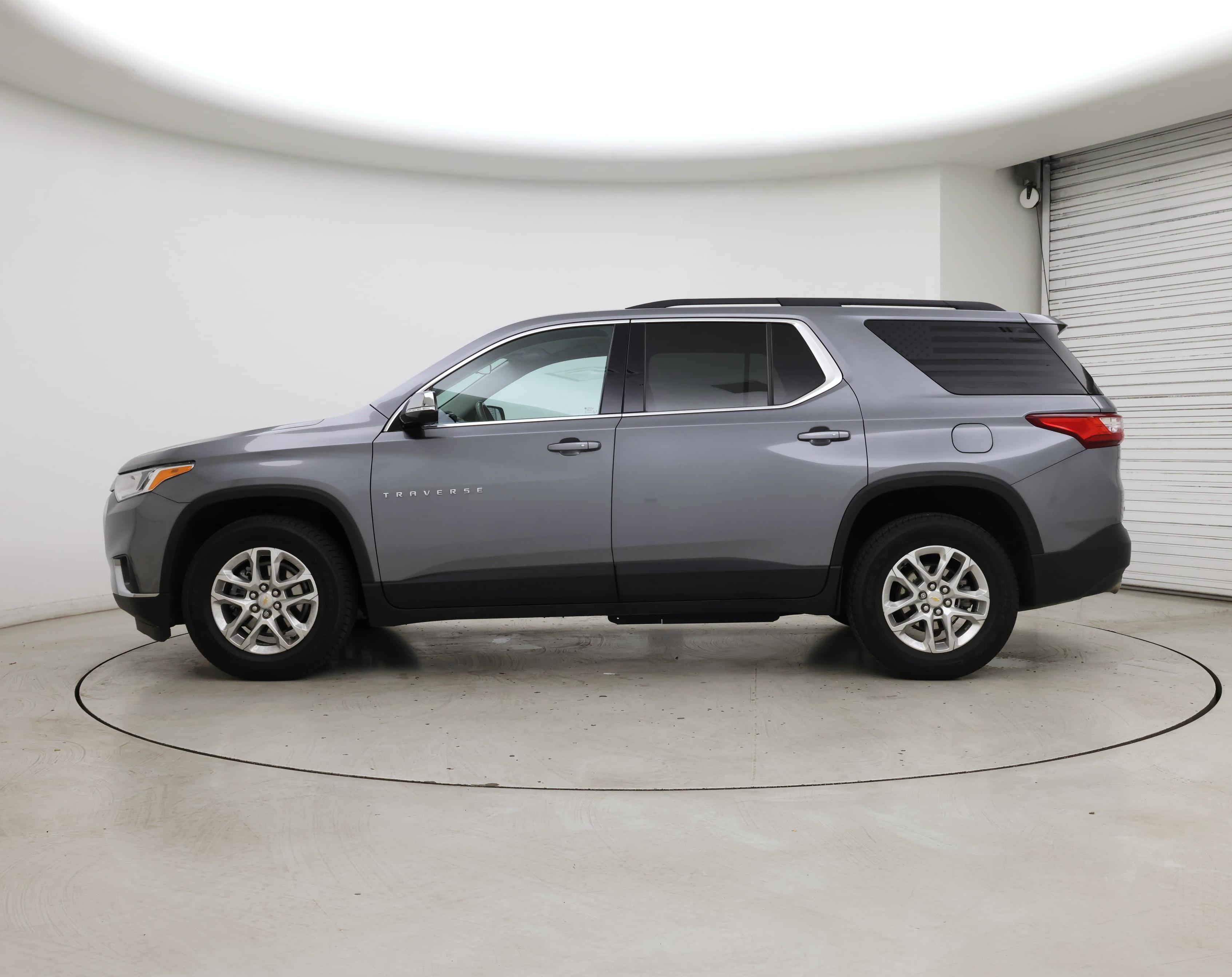 Thumbnail: 2020 Chevrolet Traverse - 3