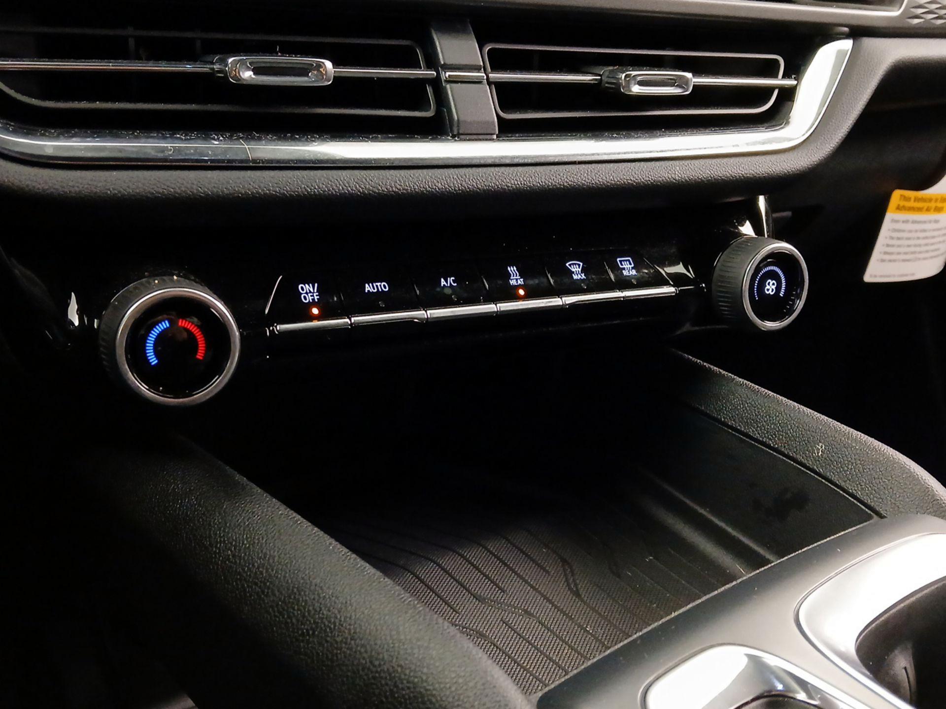 Thumbnail: 2026 Chevrolet Equinox - 17