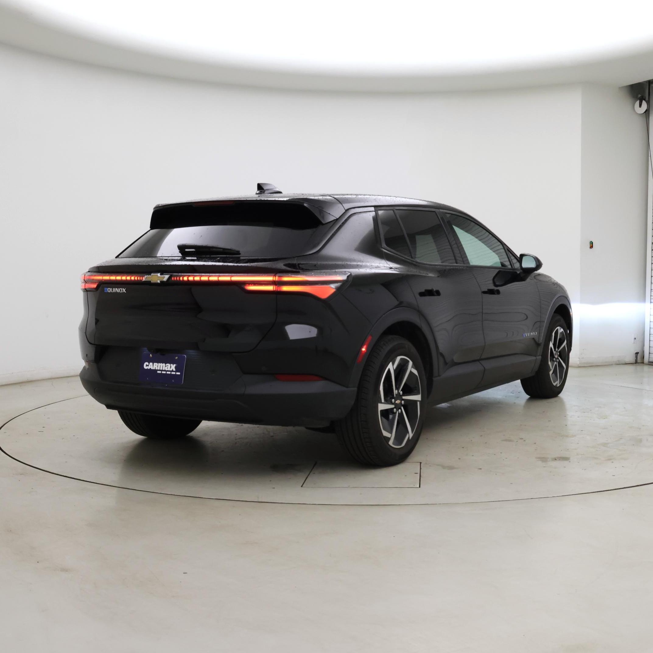 Thumbnail: 2026 Chevrolet Equinox - 8