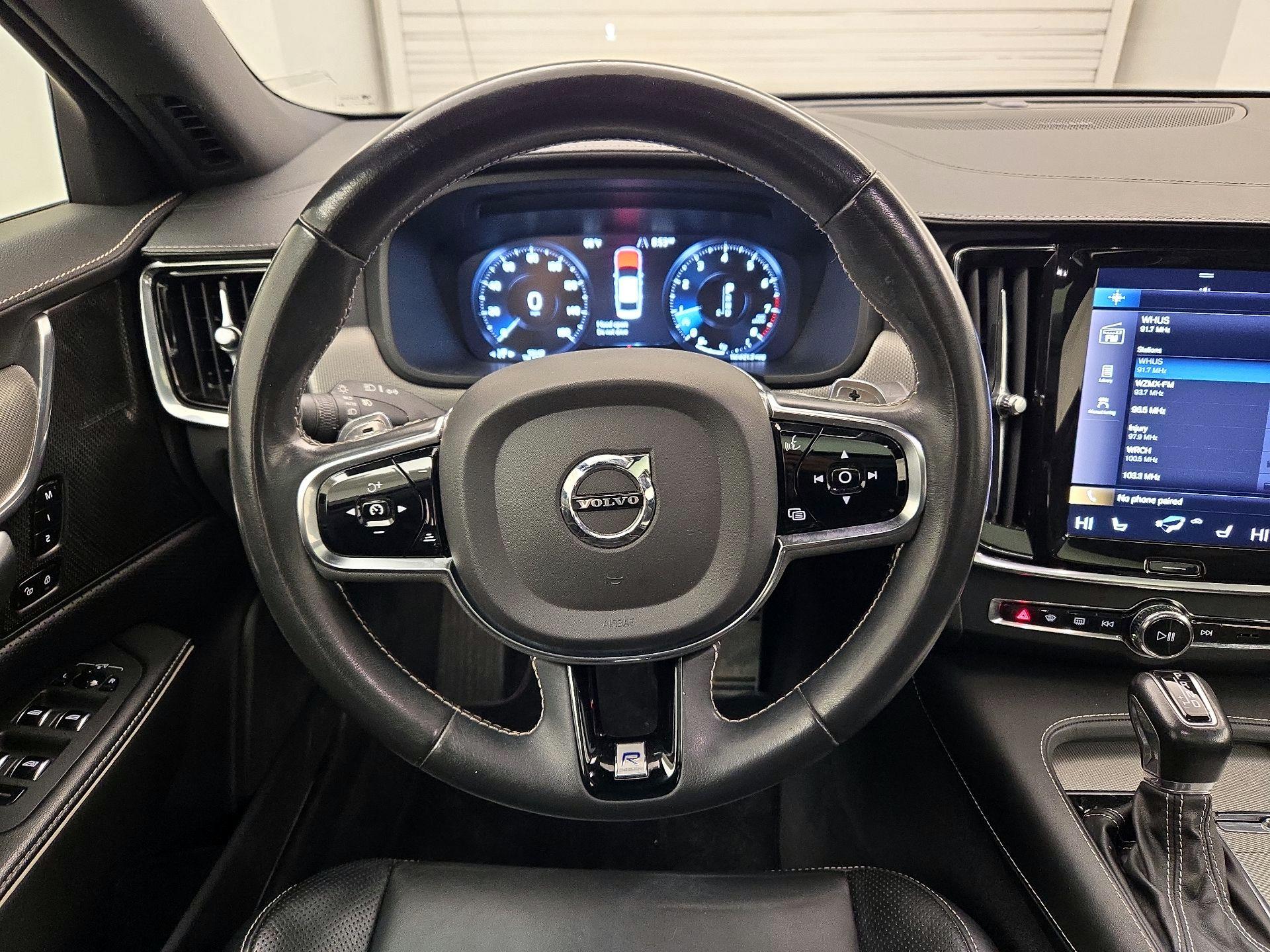 Thumbnail: 2020 Volvo S90 - 10