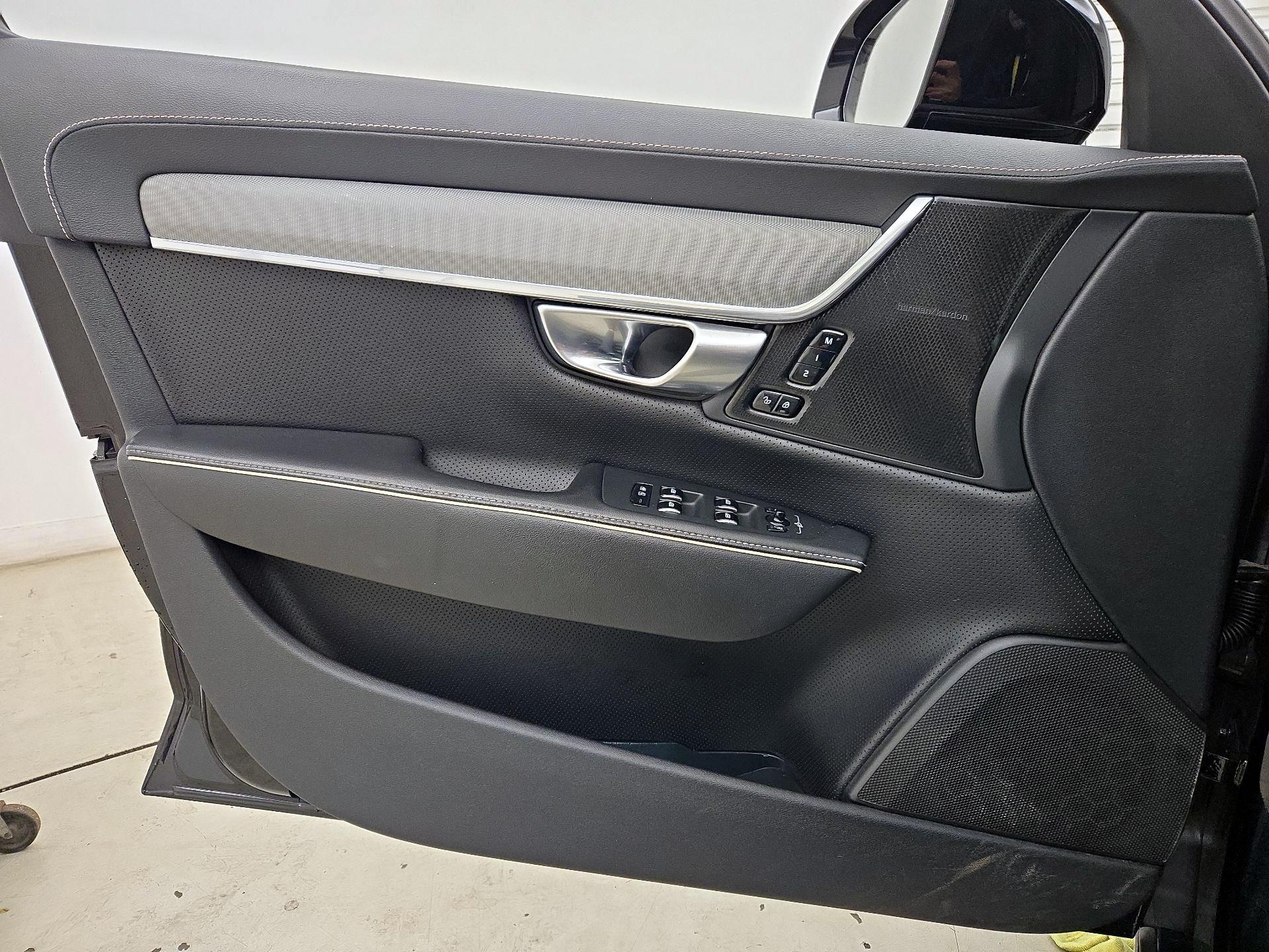 Thumbnail: 2020 Volvo S90 - 12