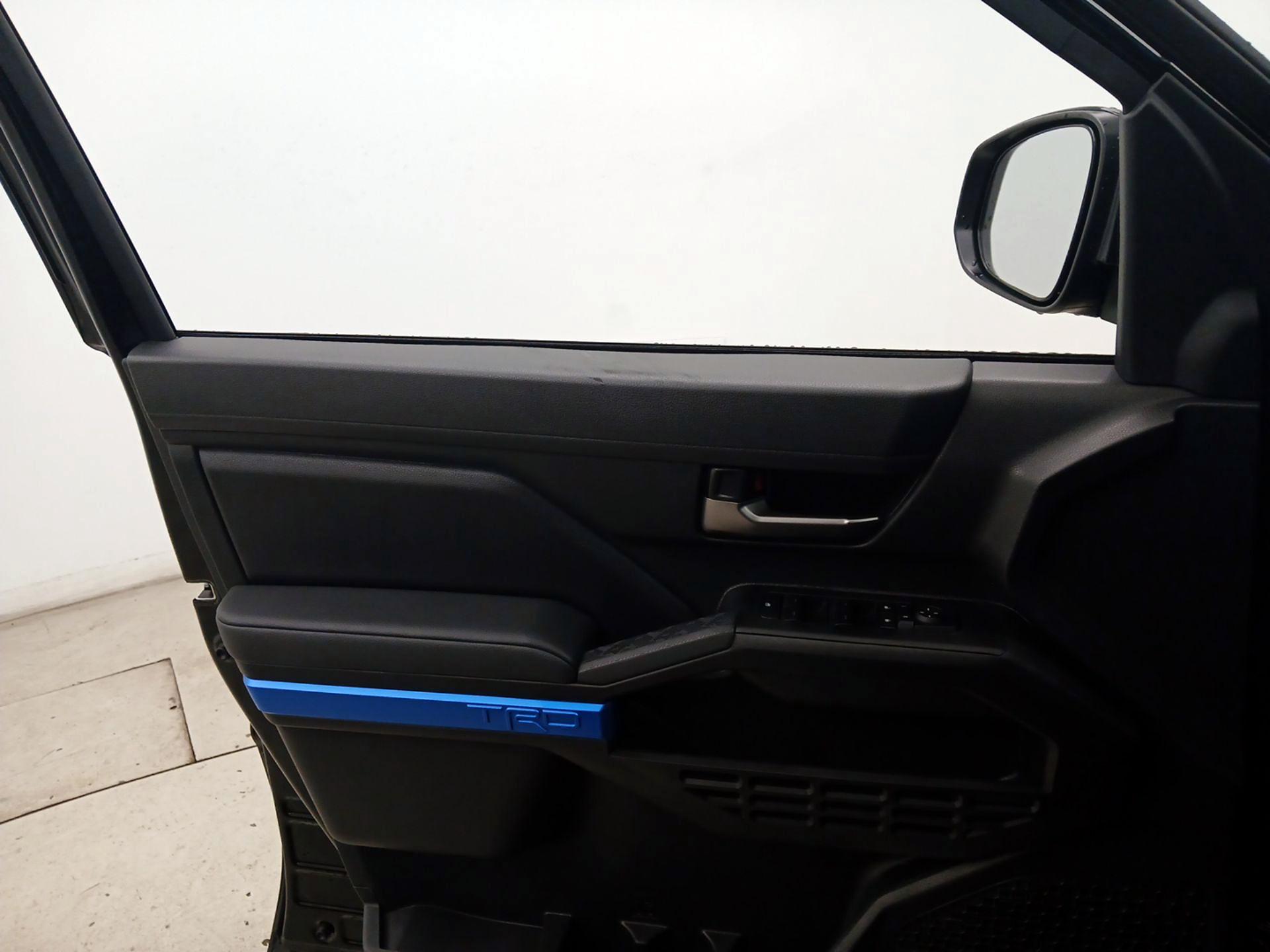 Thumbnail: 2025 Toyota Tacoma - 12