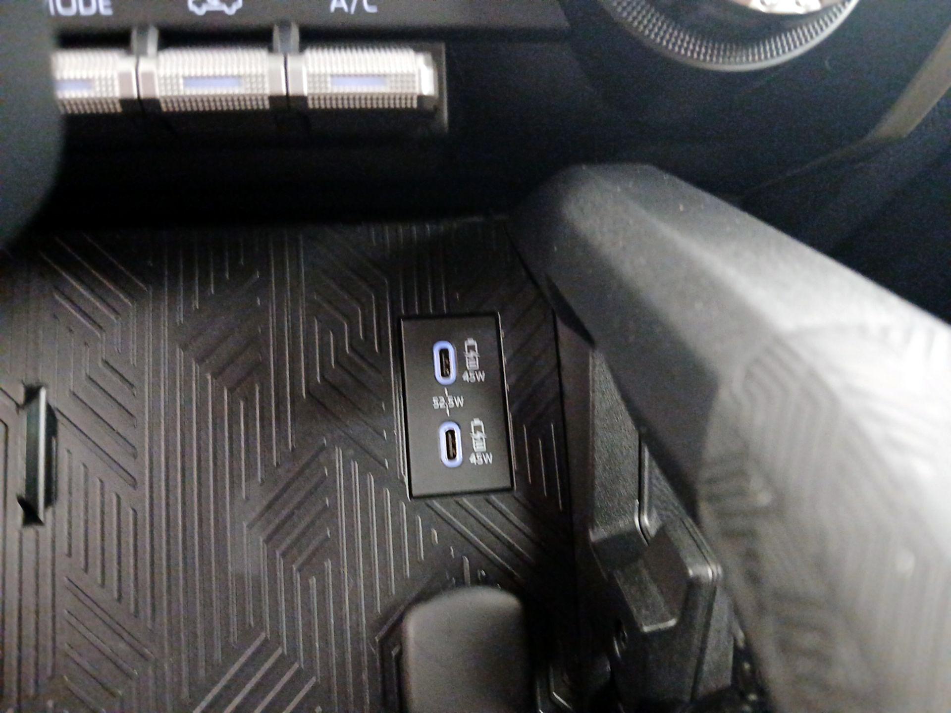 Thumbnail: 2025 Toyota Tacoma - 18