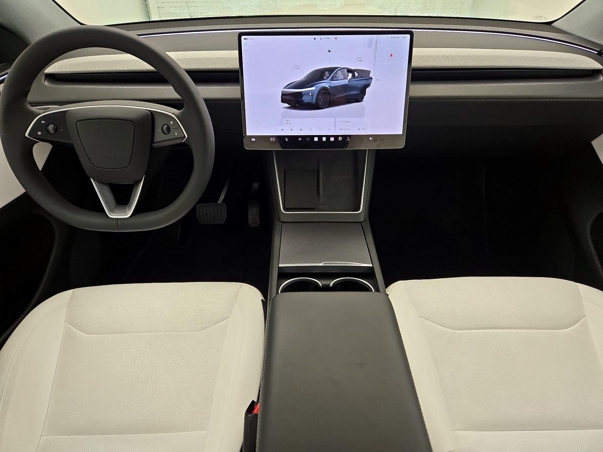 Thumbnail: 2026 Tesla Model Y - 9