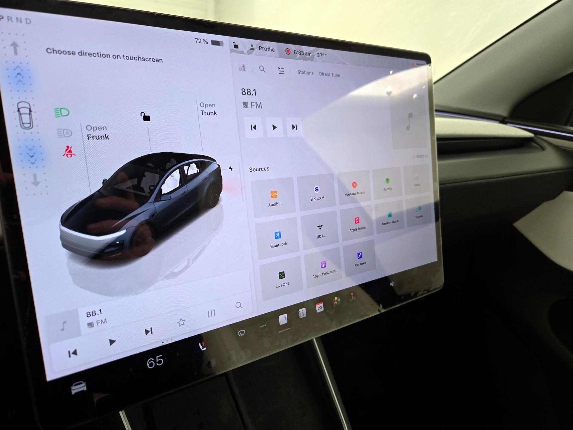 Thumbnail: 2026 Tesla Model Y - 15