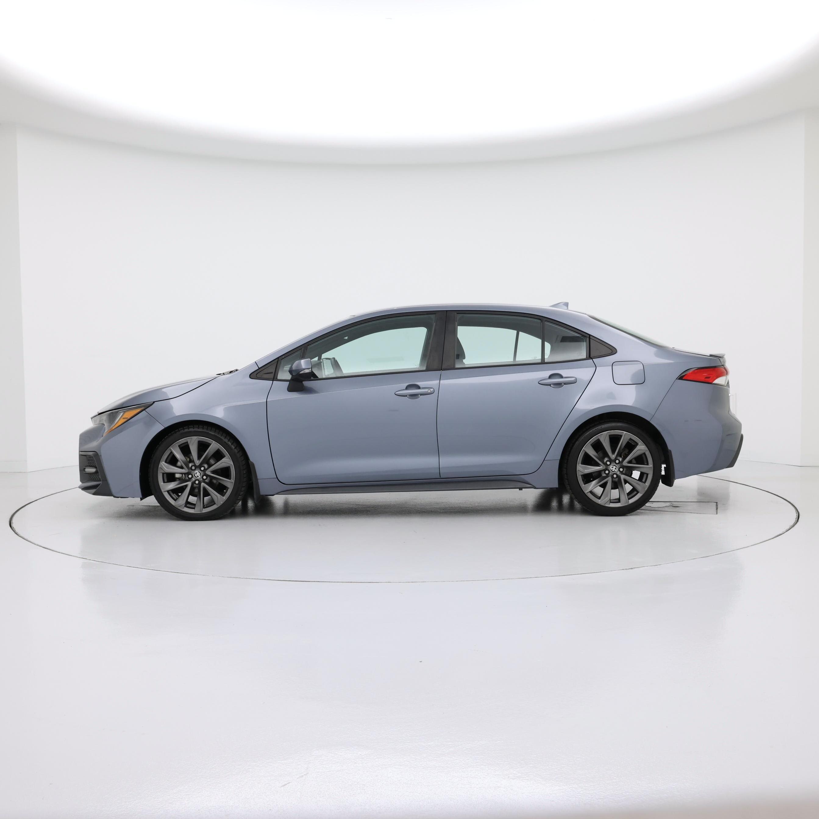 Thumbnail: 2020 Toyota Corolla - 3