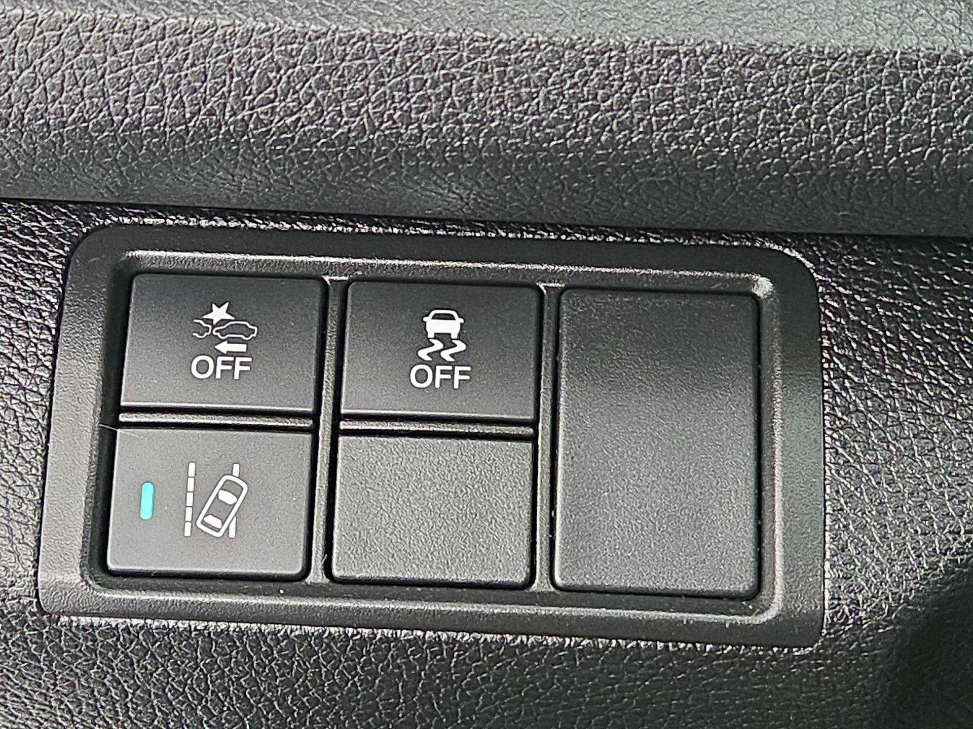 Thumbnail: 2016 Honda Civic - 13