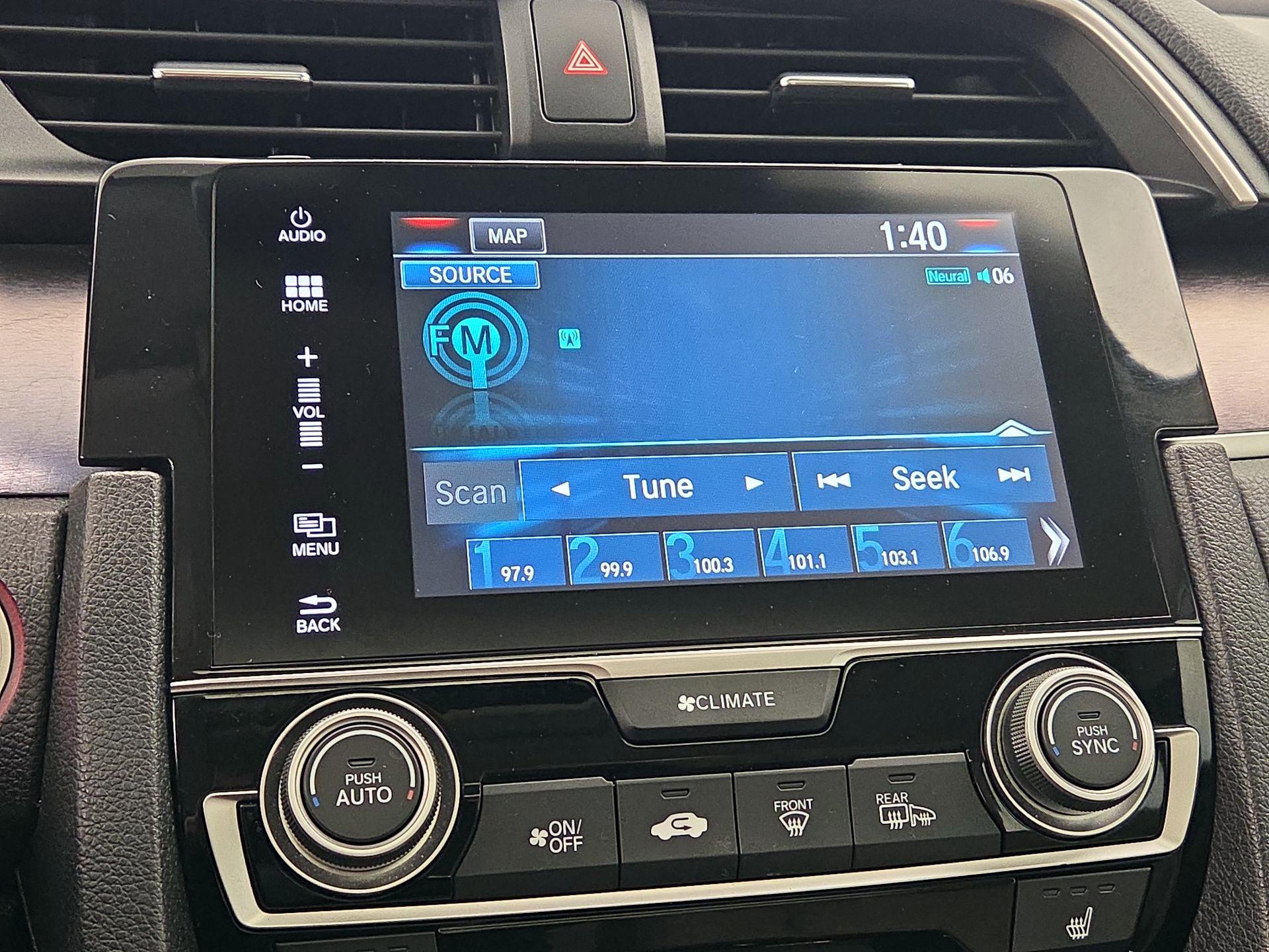 Thumbnail: 2016 Honda Civic - 16