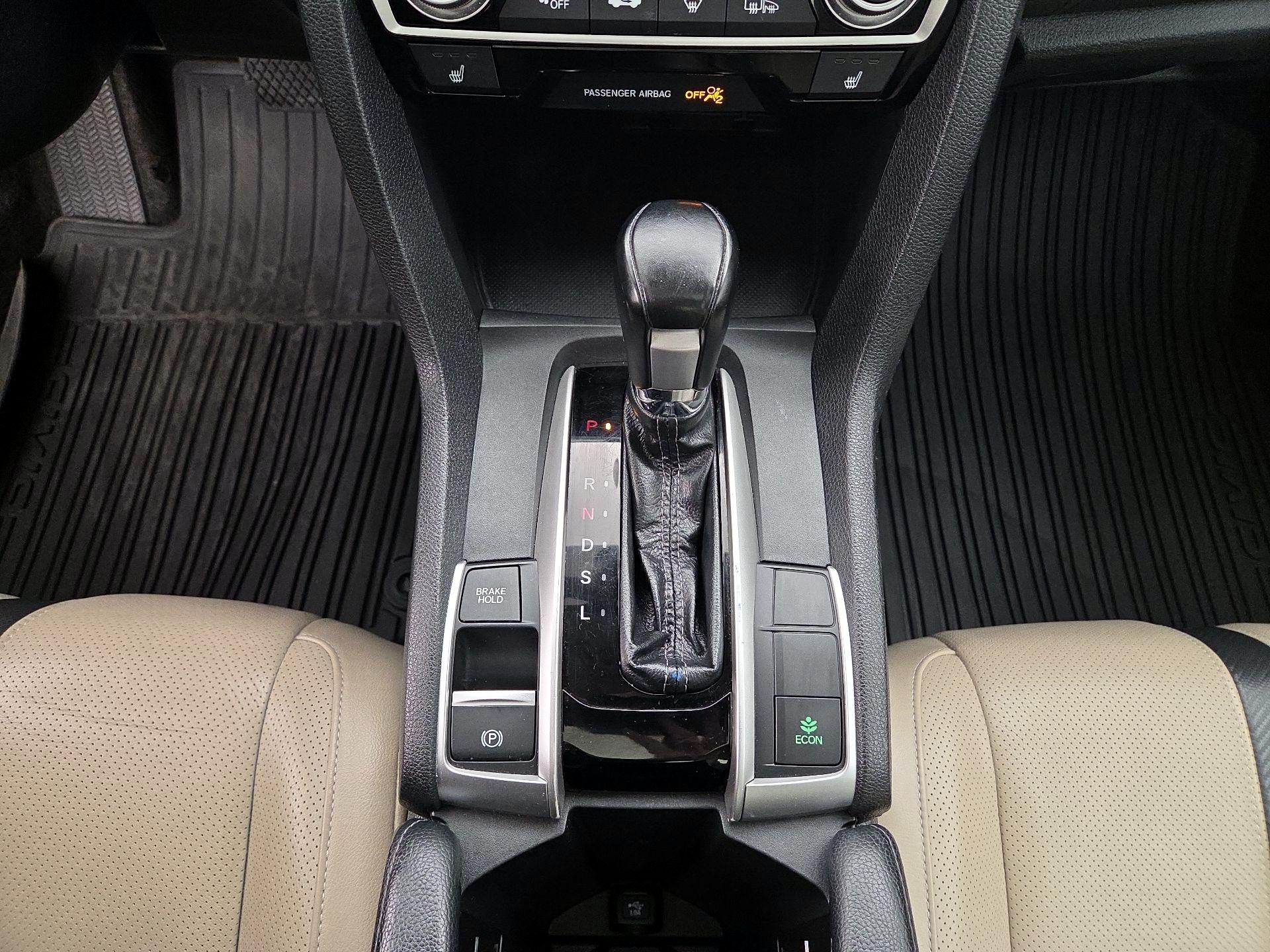 Thumbnail: 2016 Honda Civic - 18