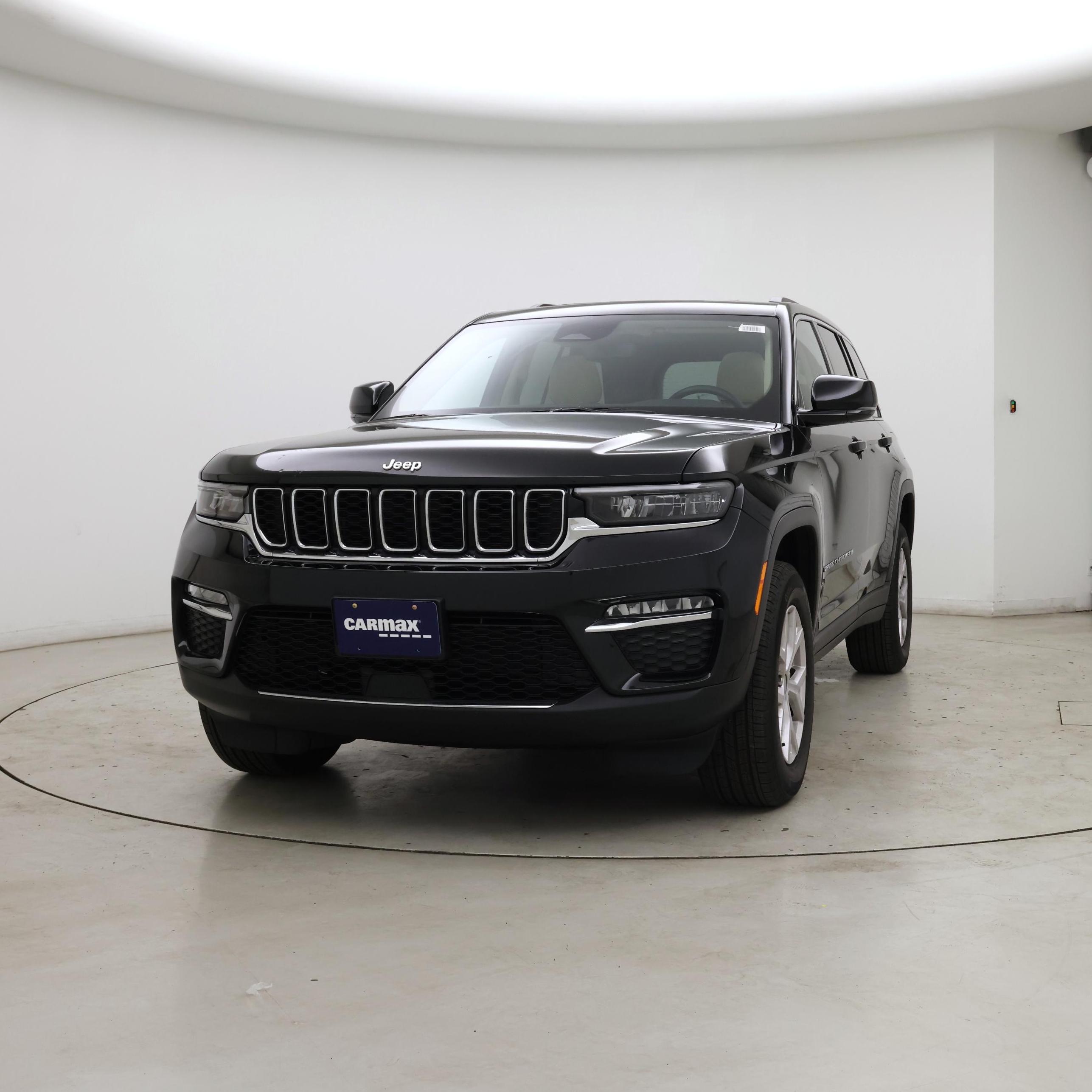 Thumbnail: 2022 Jeep Grand Cherokee - 4