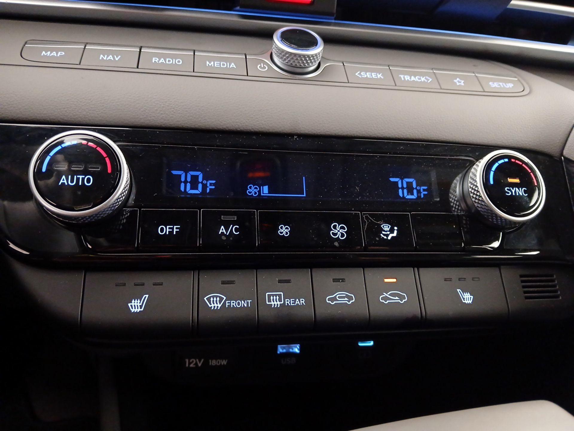 Thumbnail: 2024 Hyundai Elantra - 16