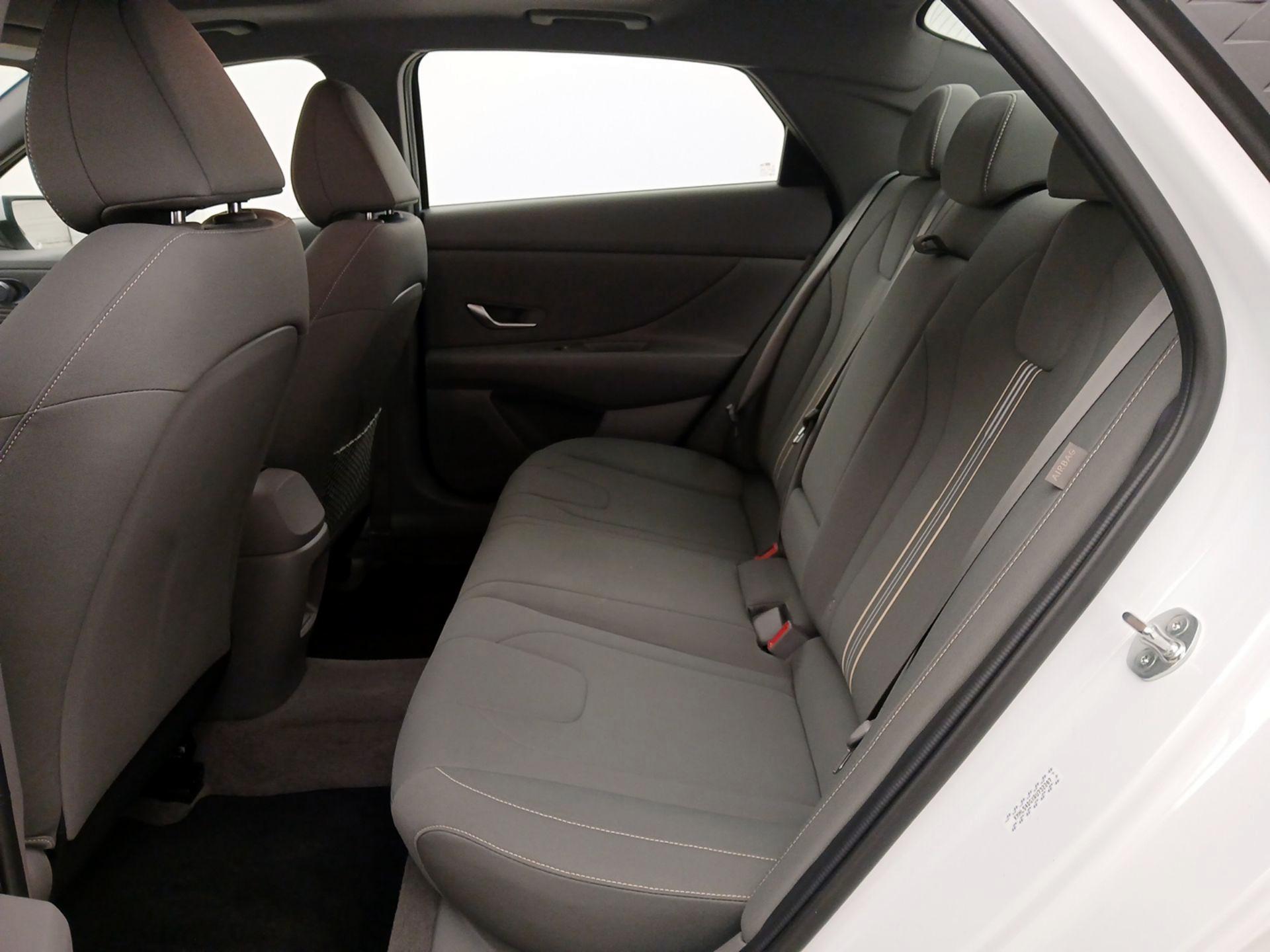 Thumbnail: 2024 Hyundai Elantra - 19