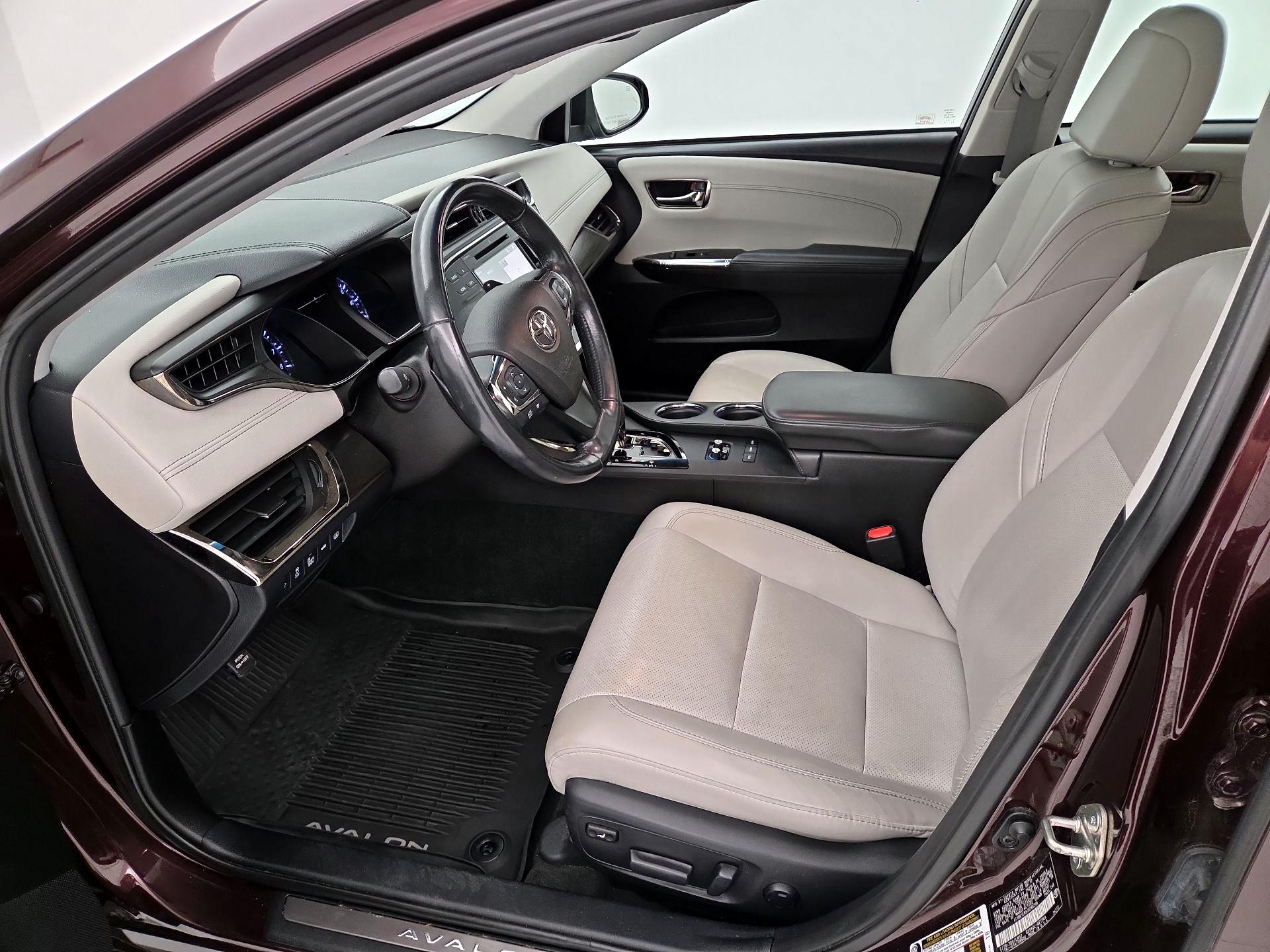 Thumbnail: 2018 Toyota Avalon - 11