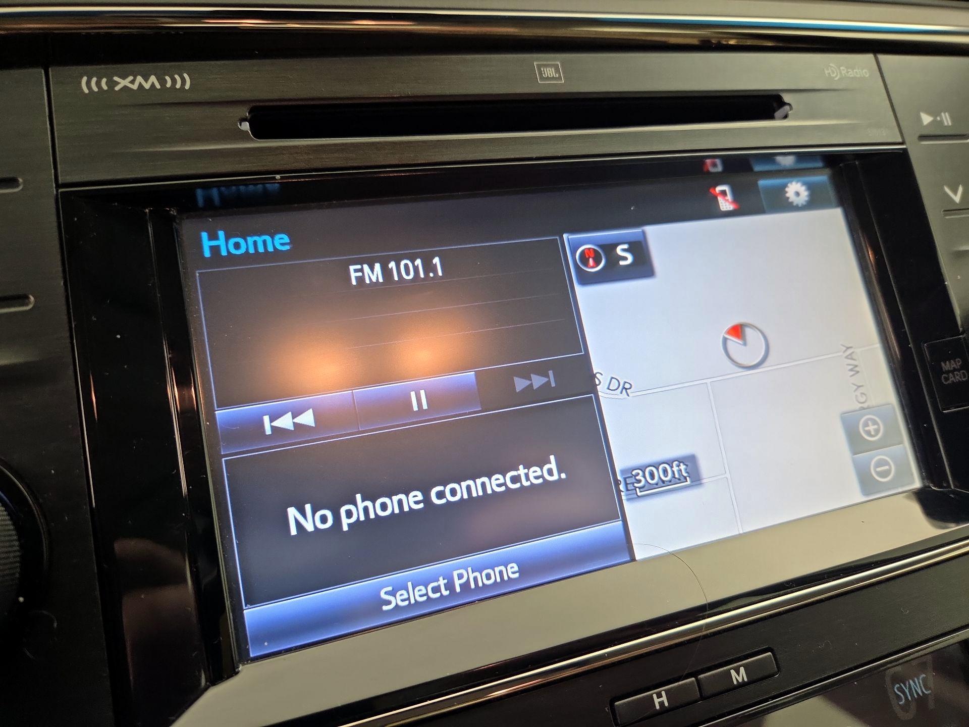 Thumbnail: 2018 Toyota Avalon - 15