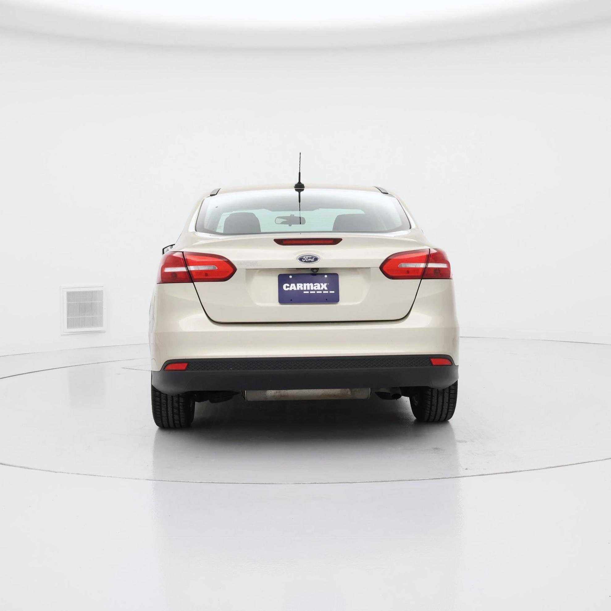 Thumbnail: 2018 Ford Focus - 6
