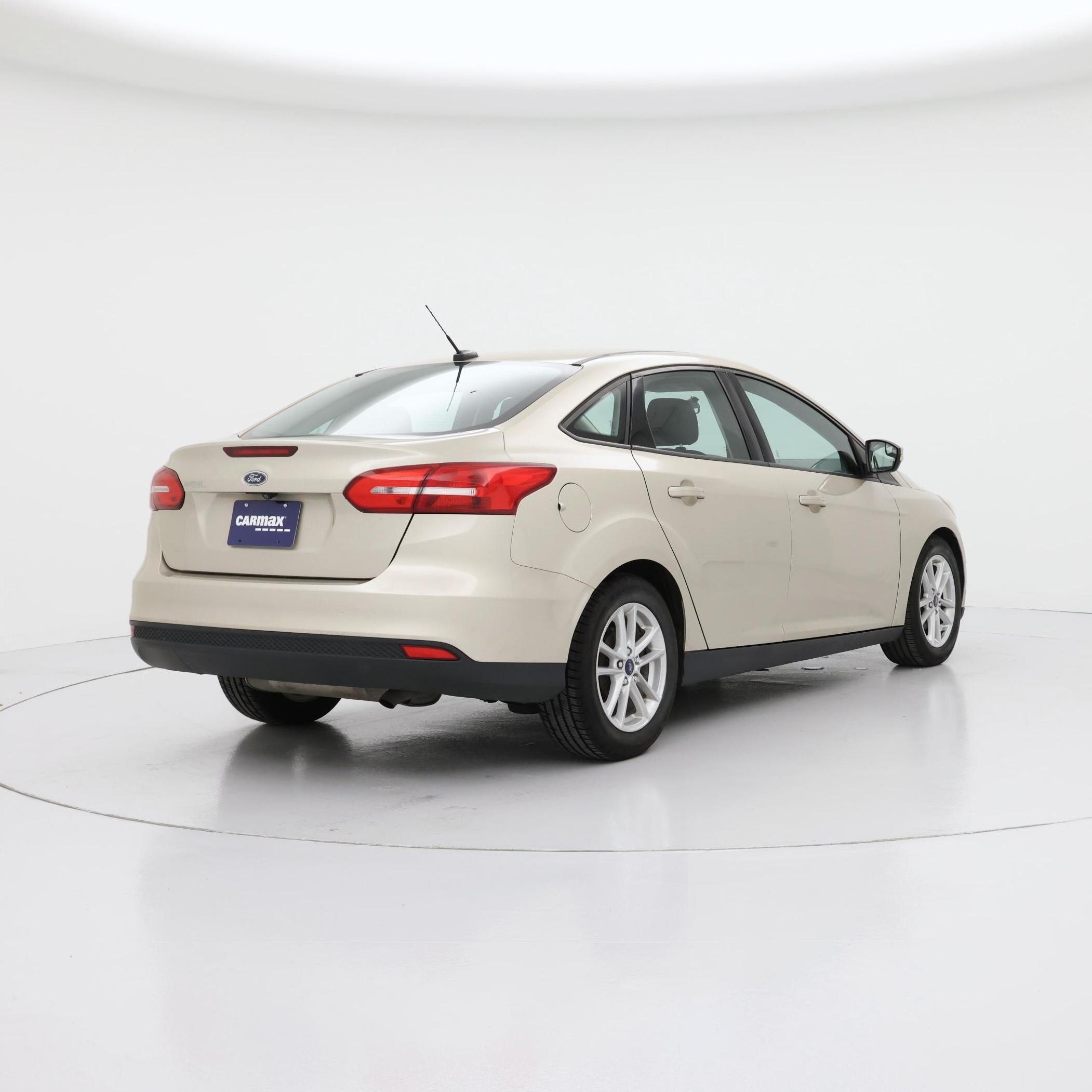 Thumbnail: 2018 Ford Focus - 8
