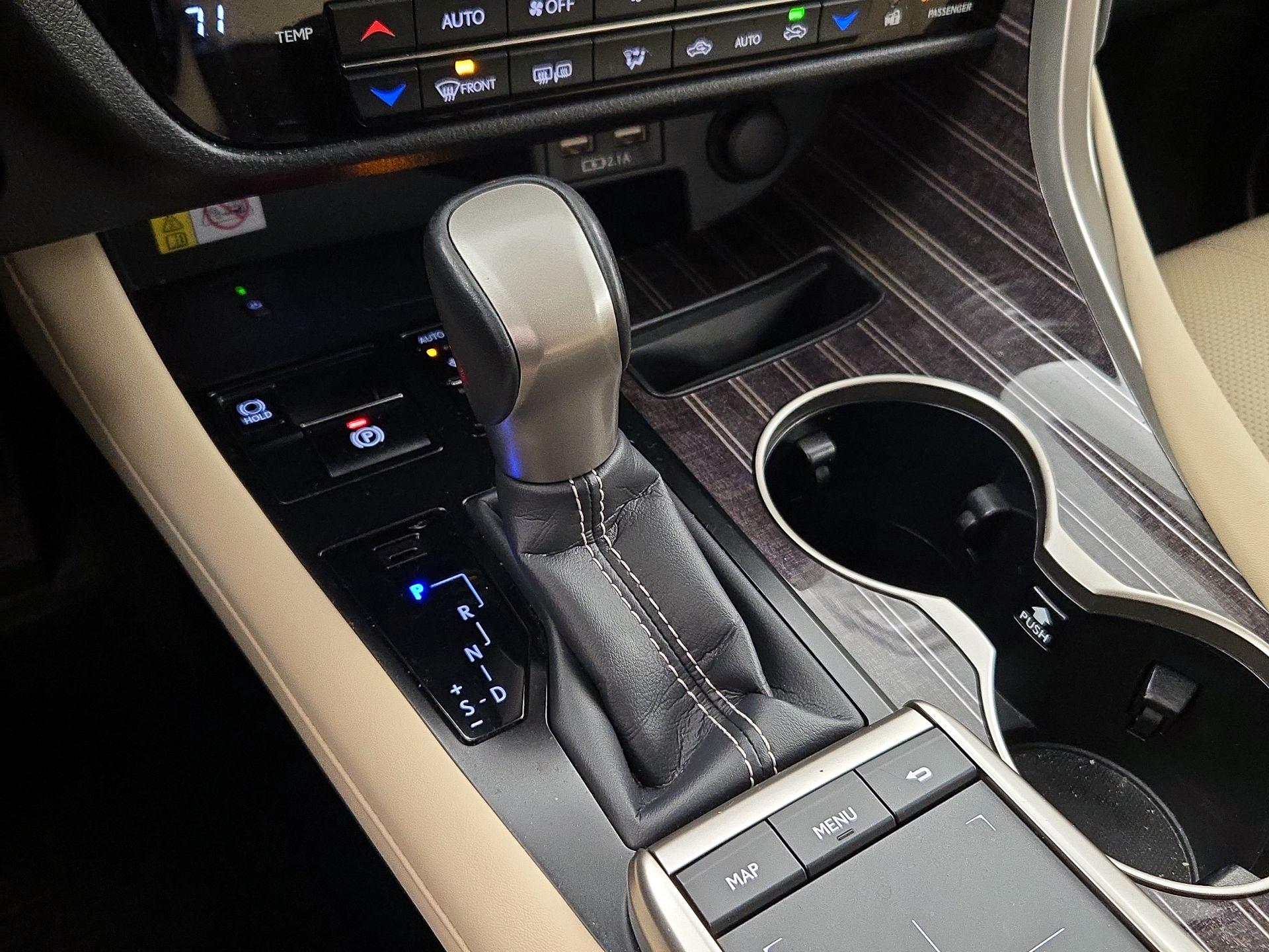 Thumbnail: 2022 Lexus RX - 18