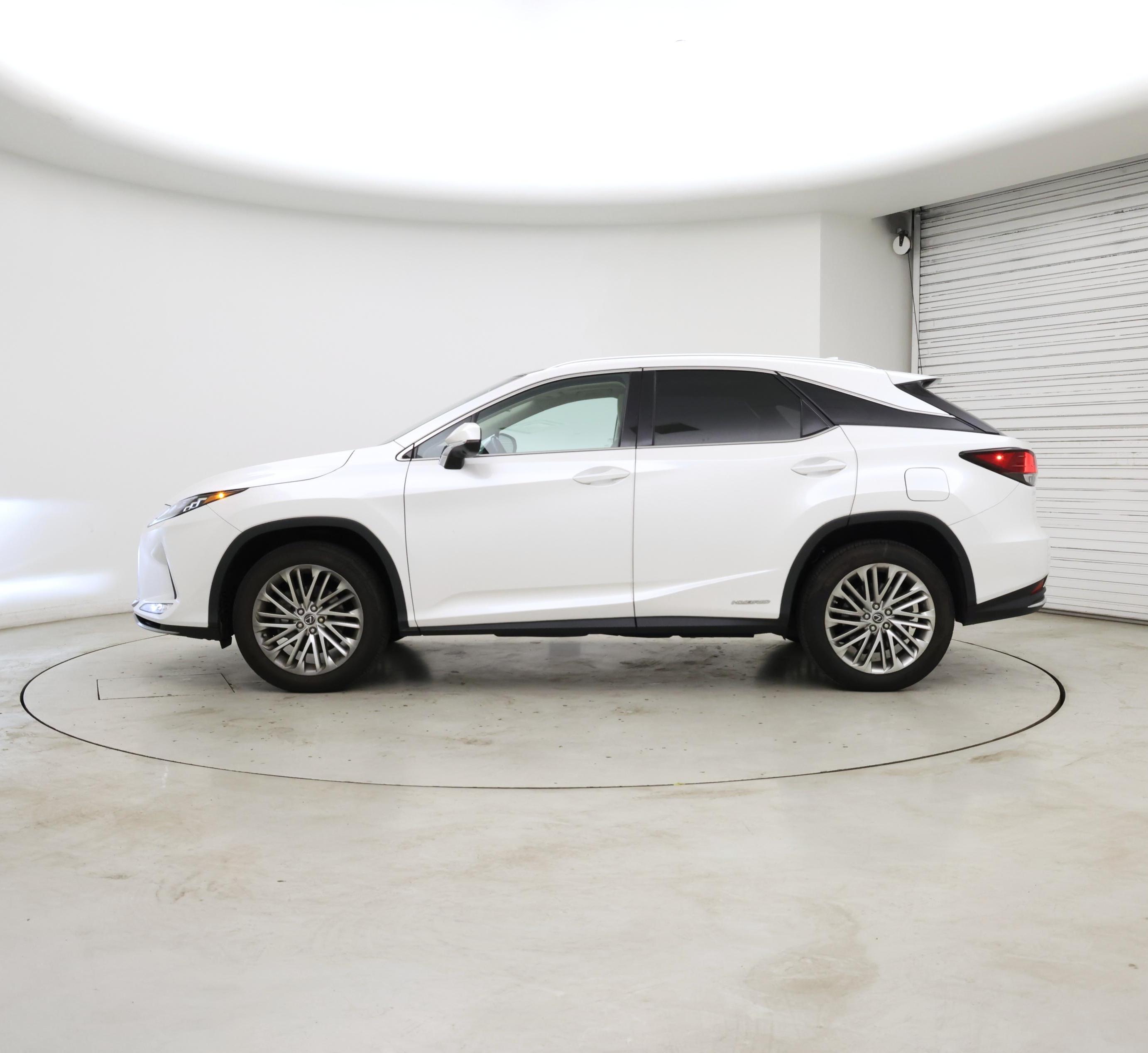 Thumbnail: 2022 Lexus RX - 3